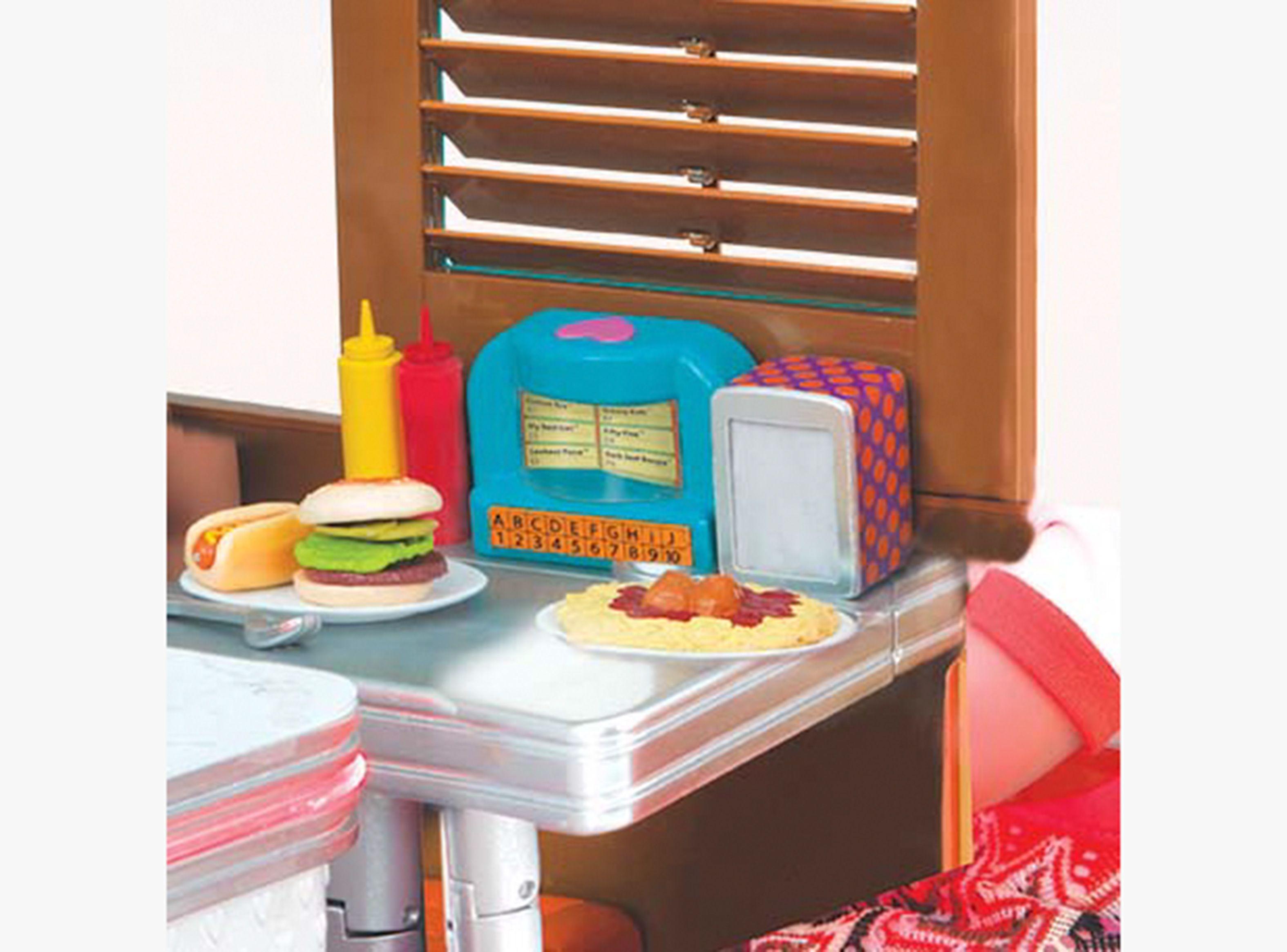 Our Generation Restaurante retro Caramba-1
