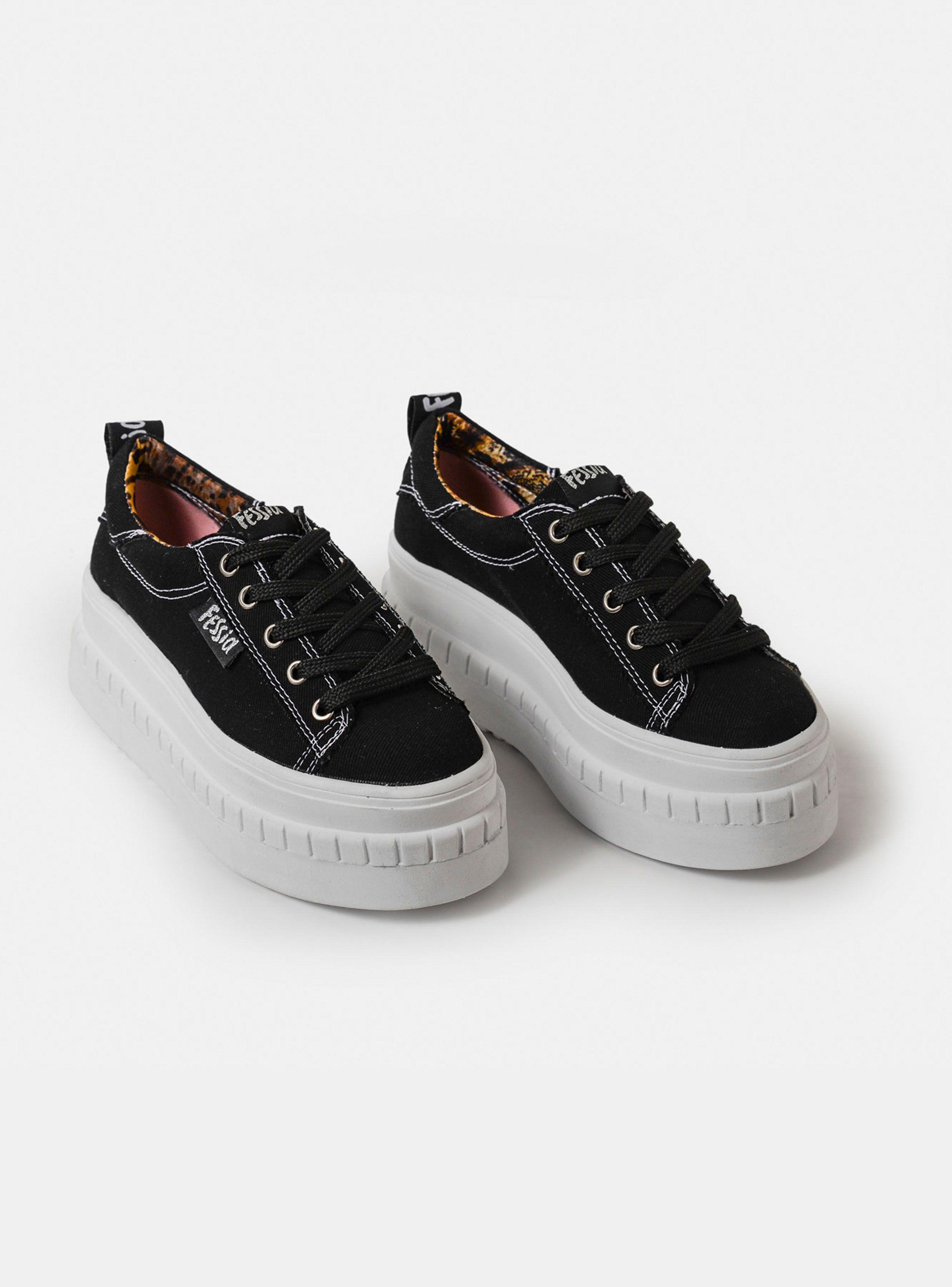 Zapatilla Urbana Funky Lona Negra Fessia Mujer-1