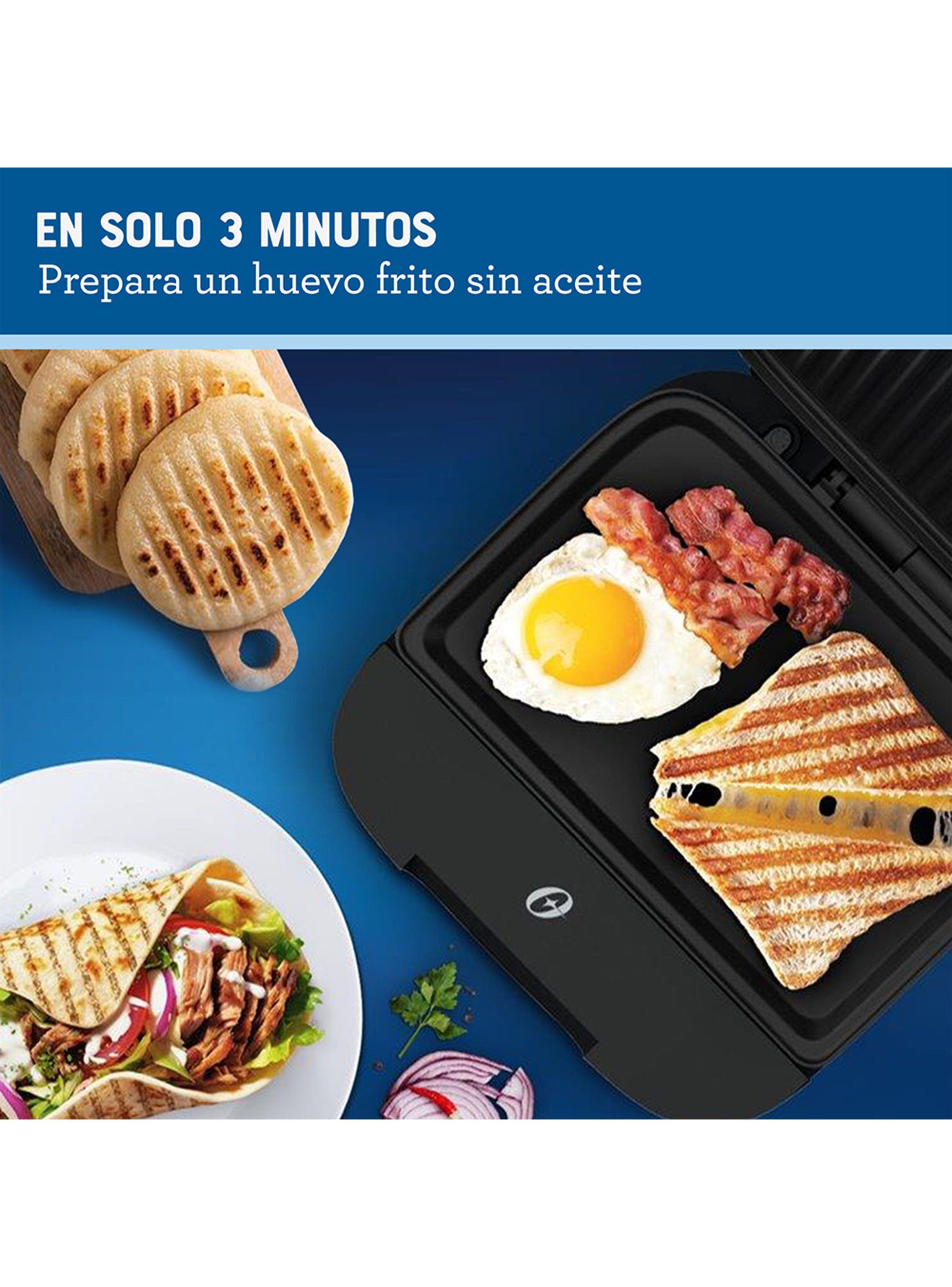 Sandwichera Compacta con Platos Hondos Negro CKSTSM400-4