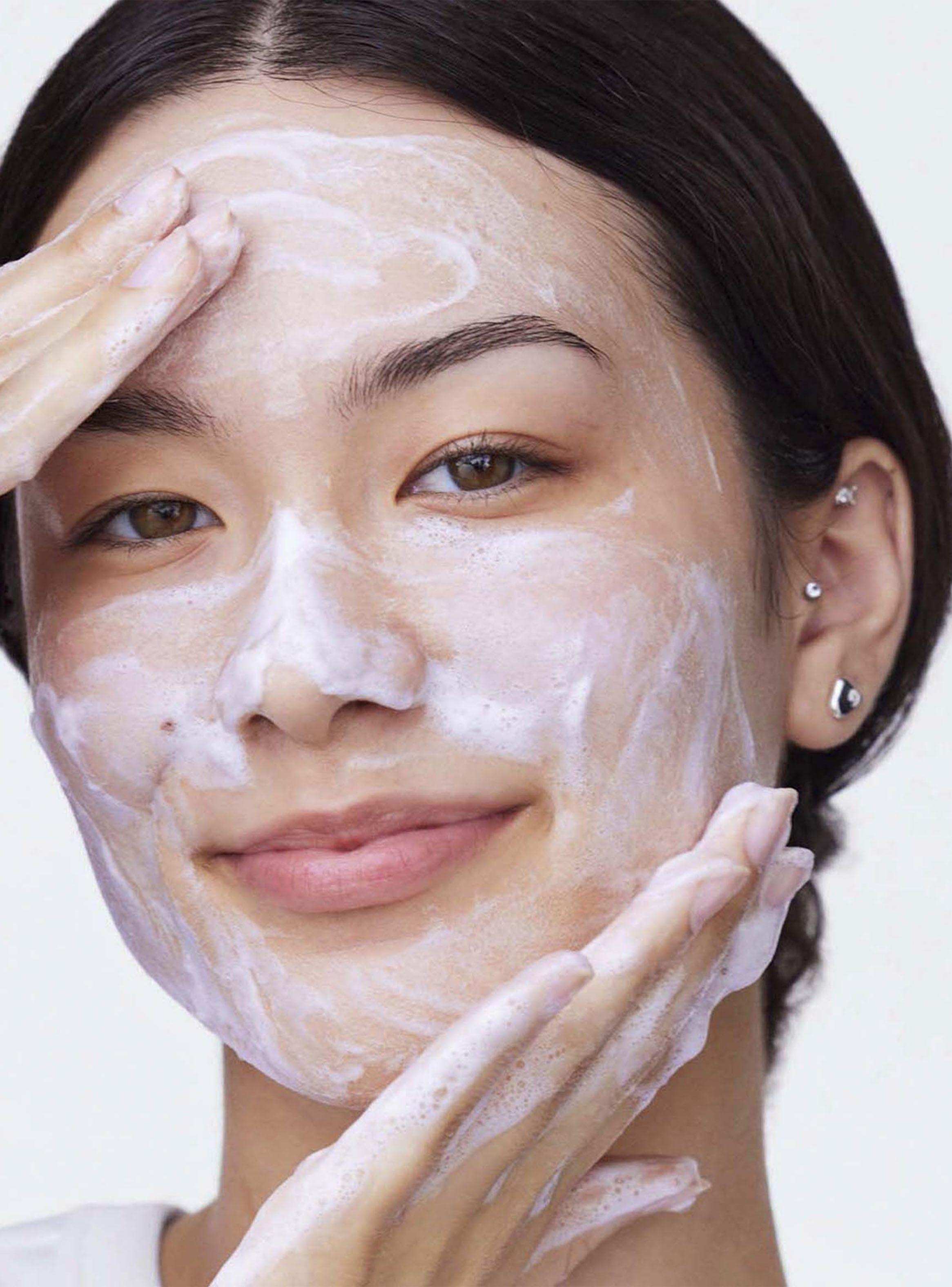 Desmaquillante Take The Day Off Facial Cleansing Mousse 125 ml-2