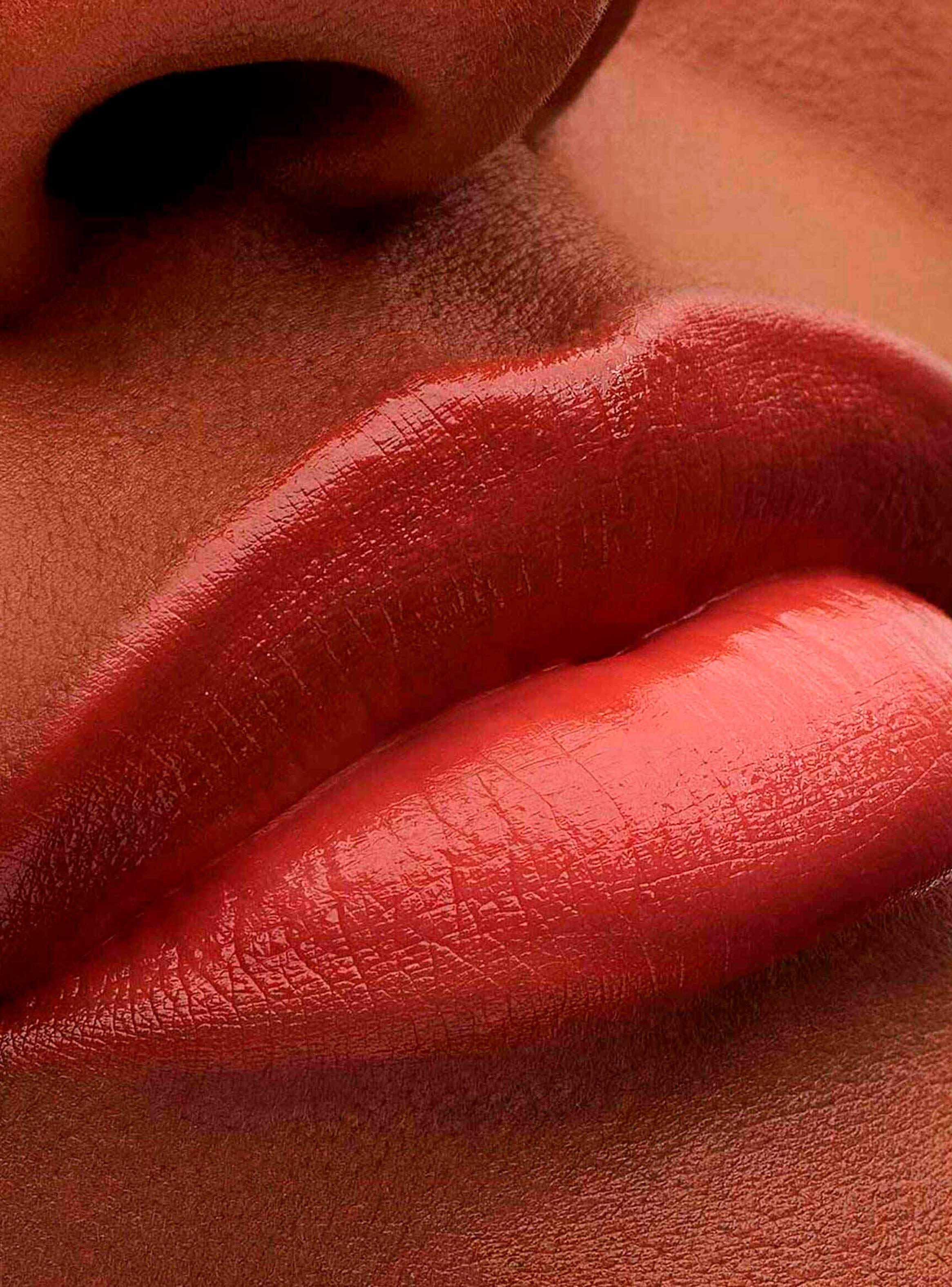 Labial M·A·C Lustreglass Sheer-Shine Lipstick Lovestruck Luck Sweeter Cinnamon 3g-4