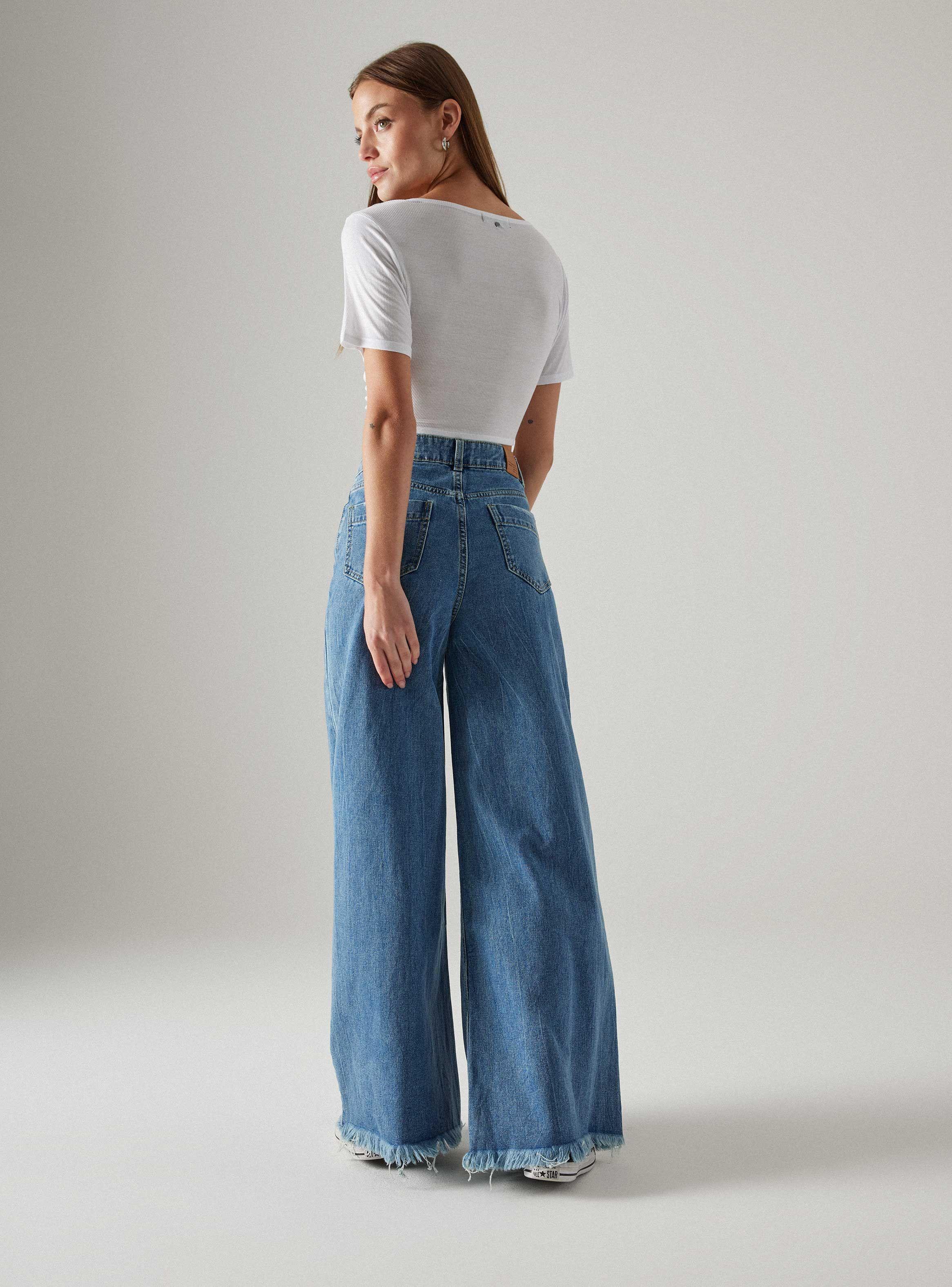 Polera Crop con Nudo-5