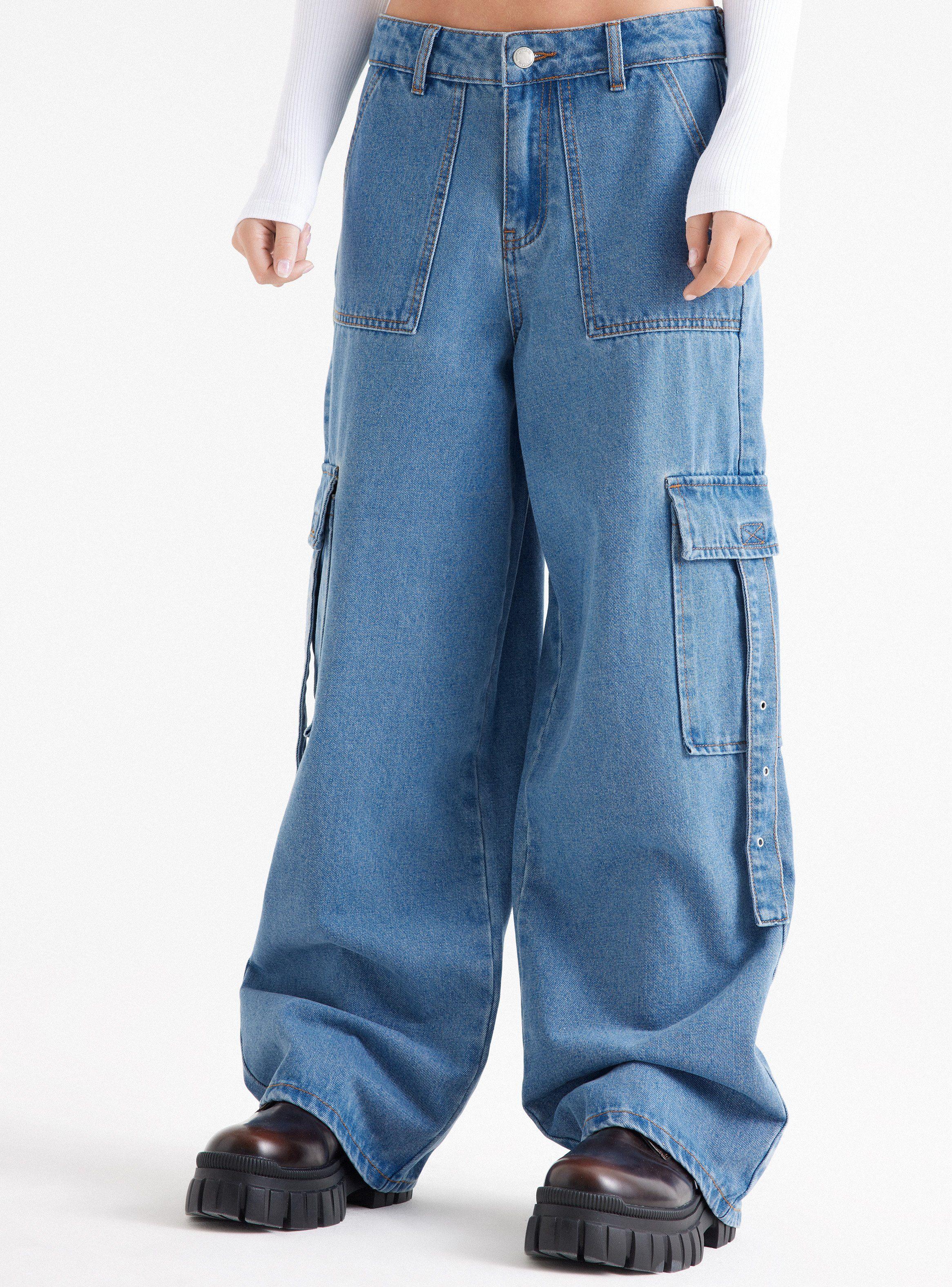 Jeans Bolsillos Cargo Con Straps-0
