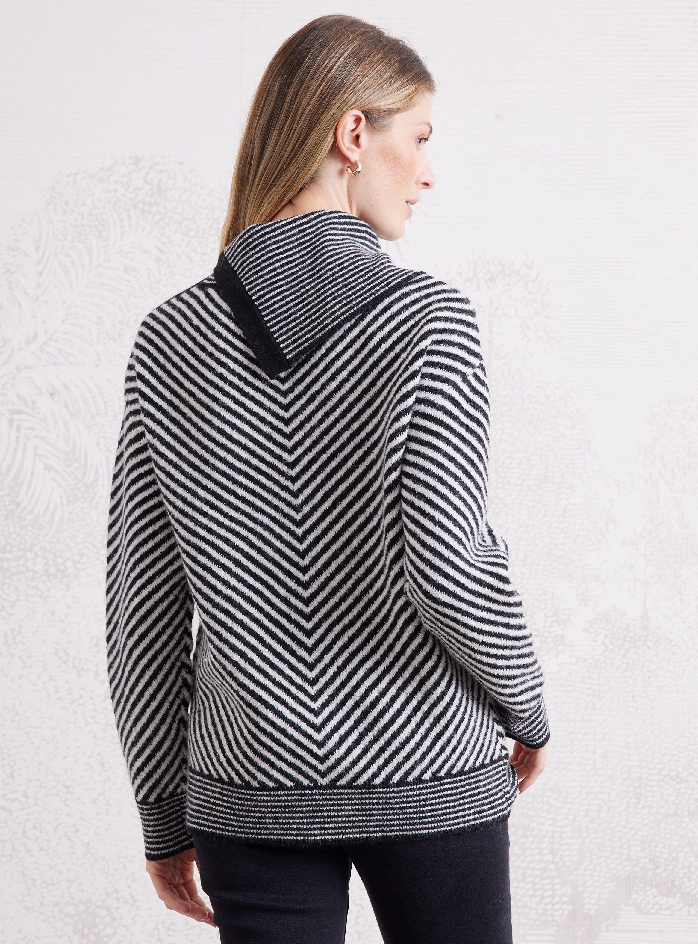 Sweater Listado con Cuello Alto-1