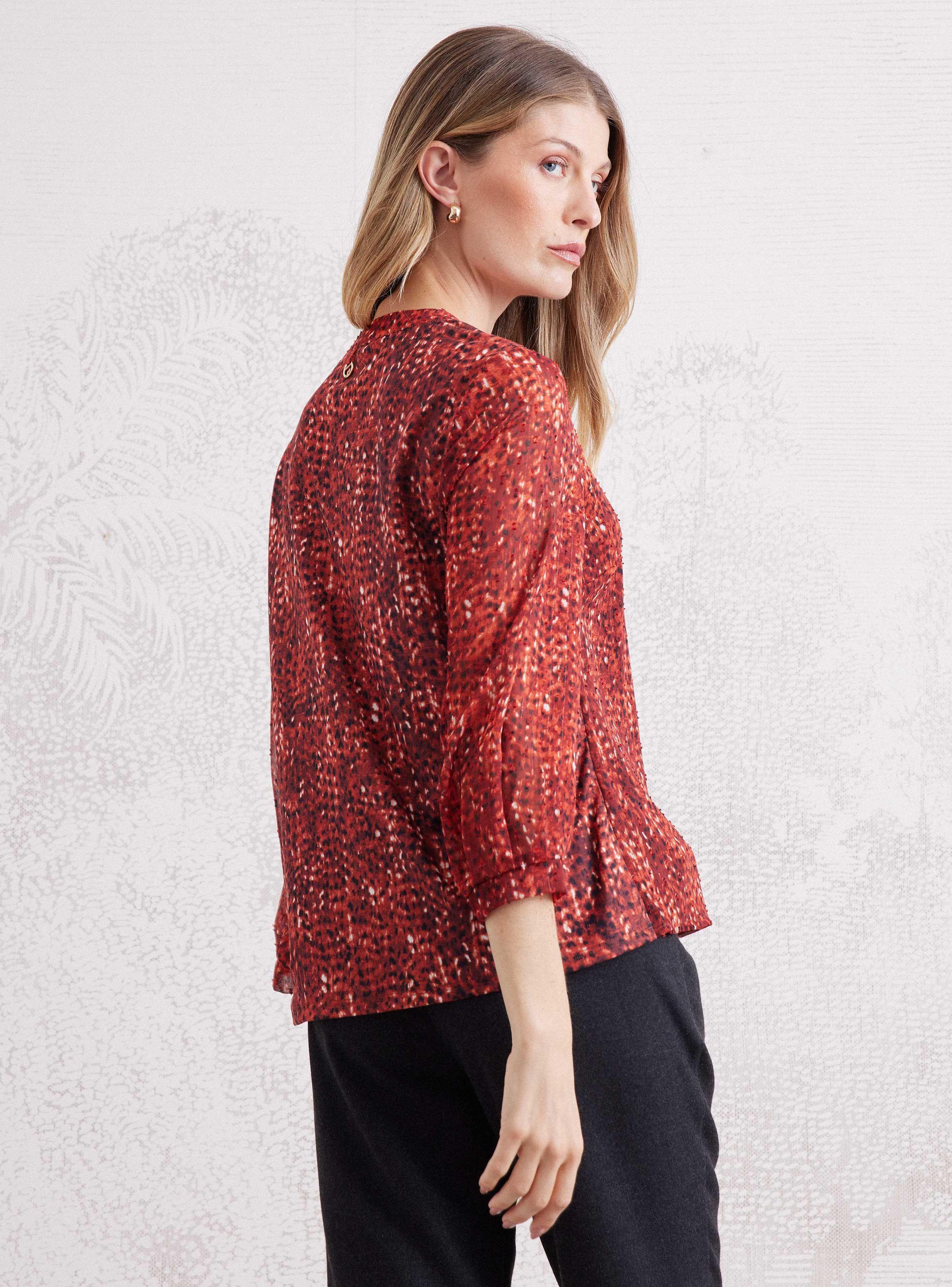 Blusa Mezcla de Tela Rígida y Elasticada con Botones-1