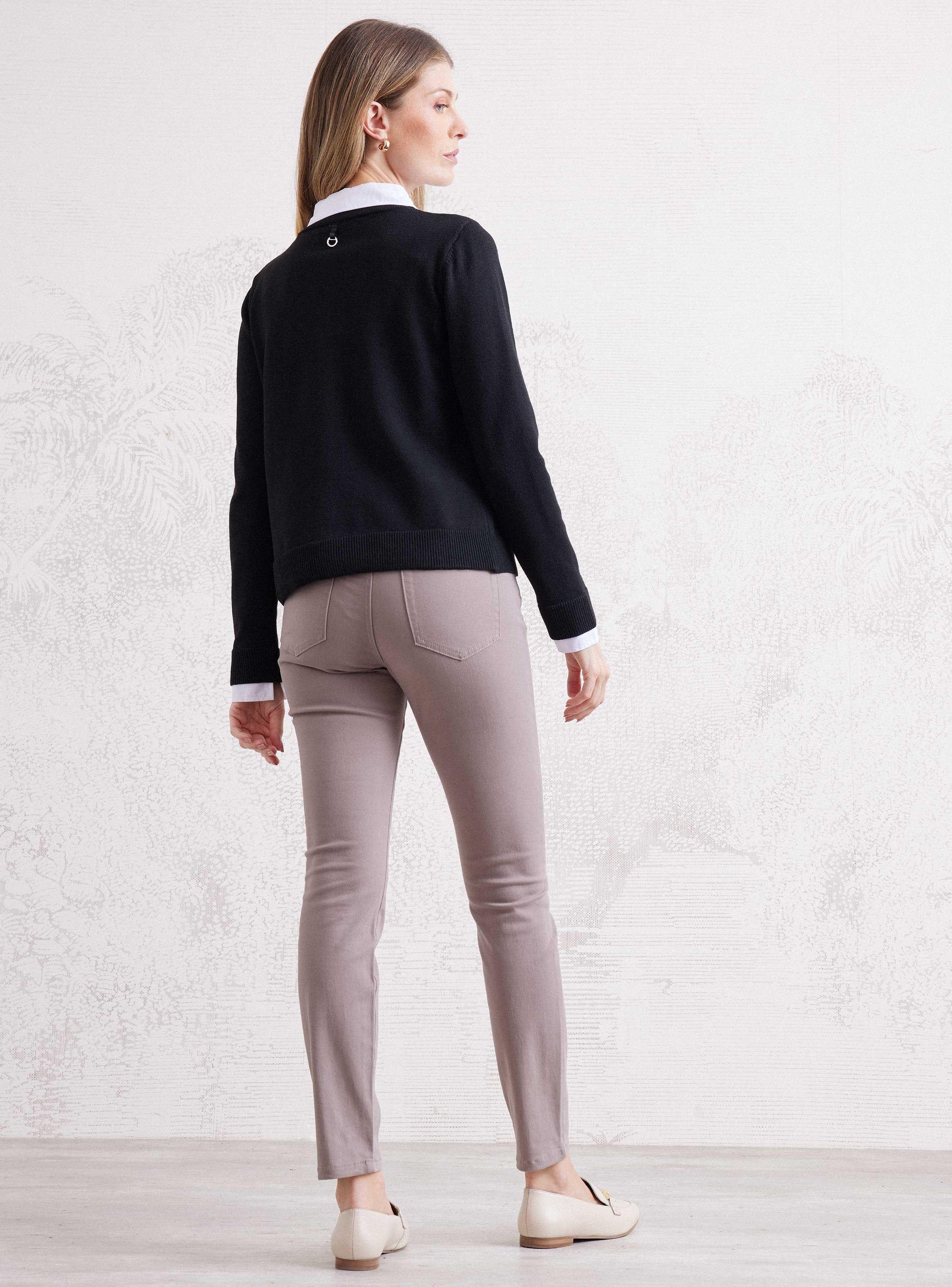 Sweater Con Cuello Camisero Y Detalle De Bolsillos-5