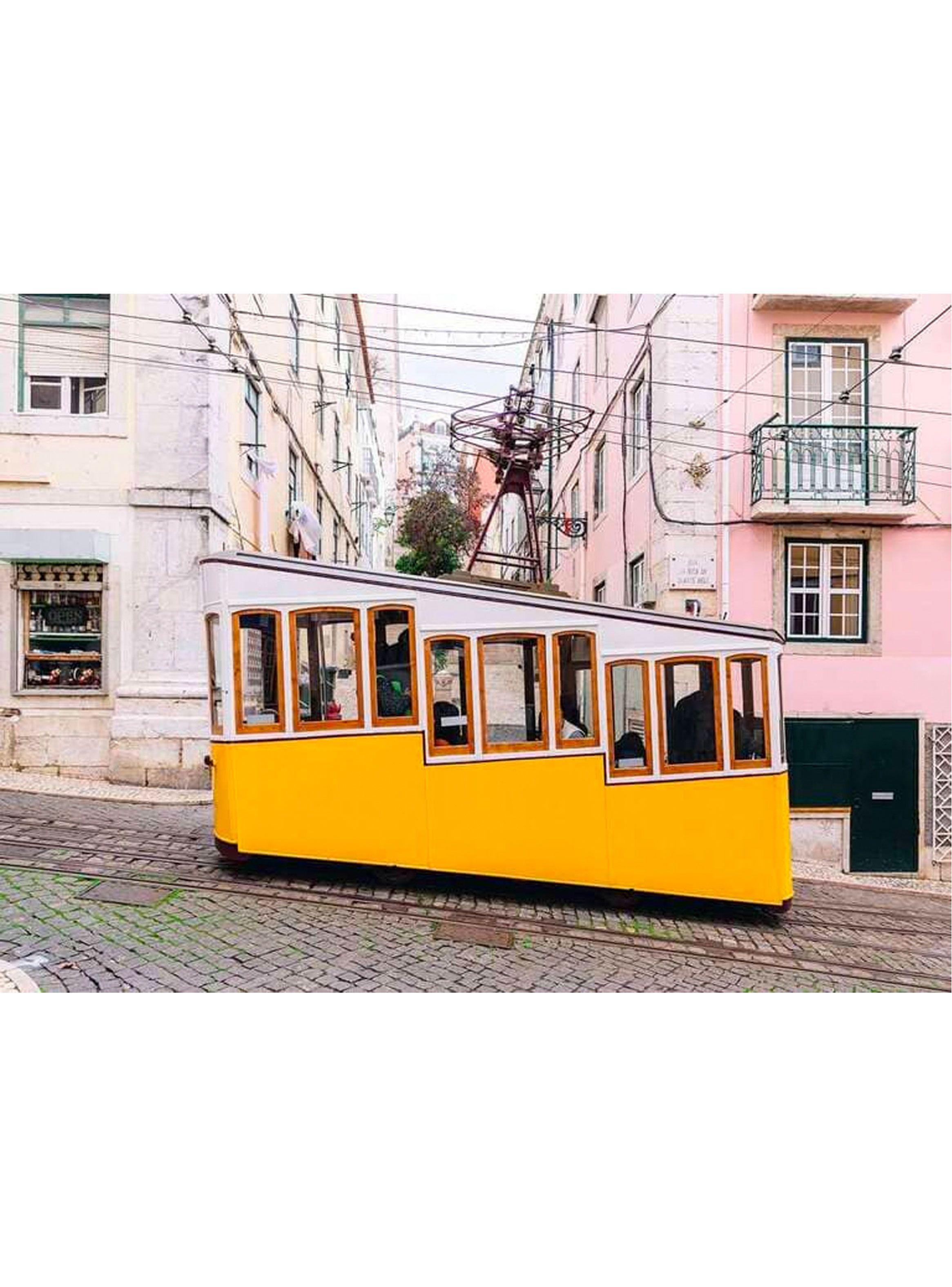 Ravensburger Puzzle Lisboa 300 Piezas Caramba-1