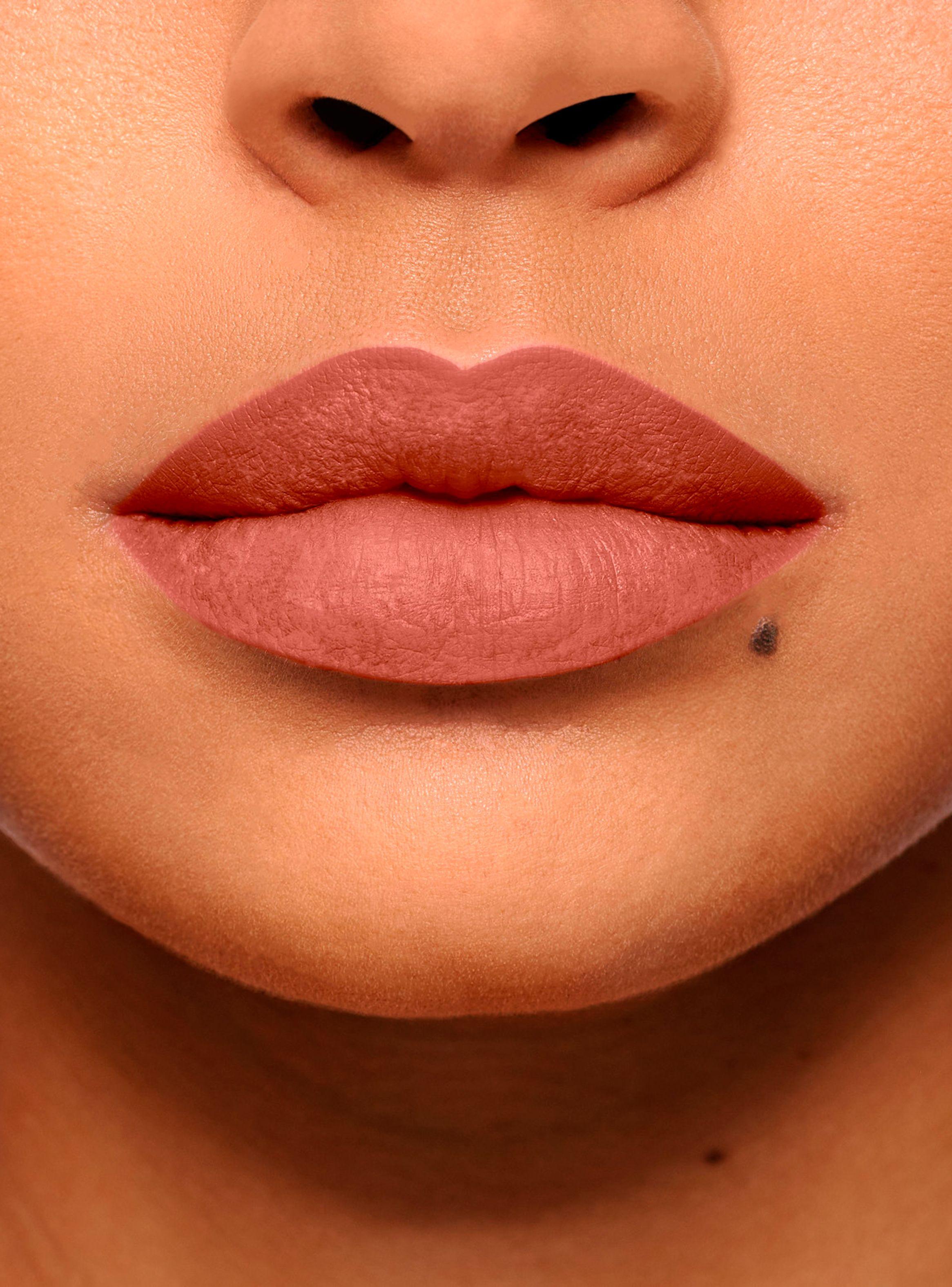 Labial Color Riche Intense Volume Matte 520 Le Nude Defiant 2.1 ml-3