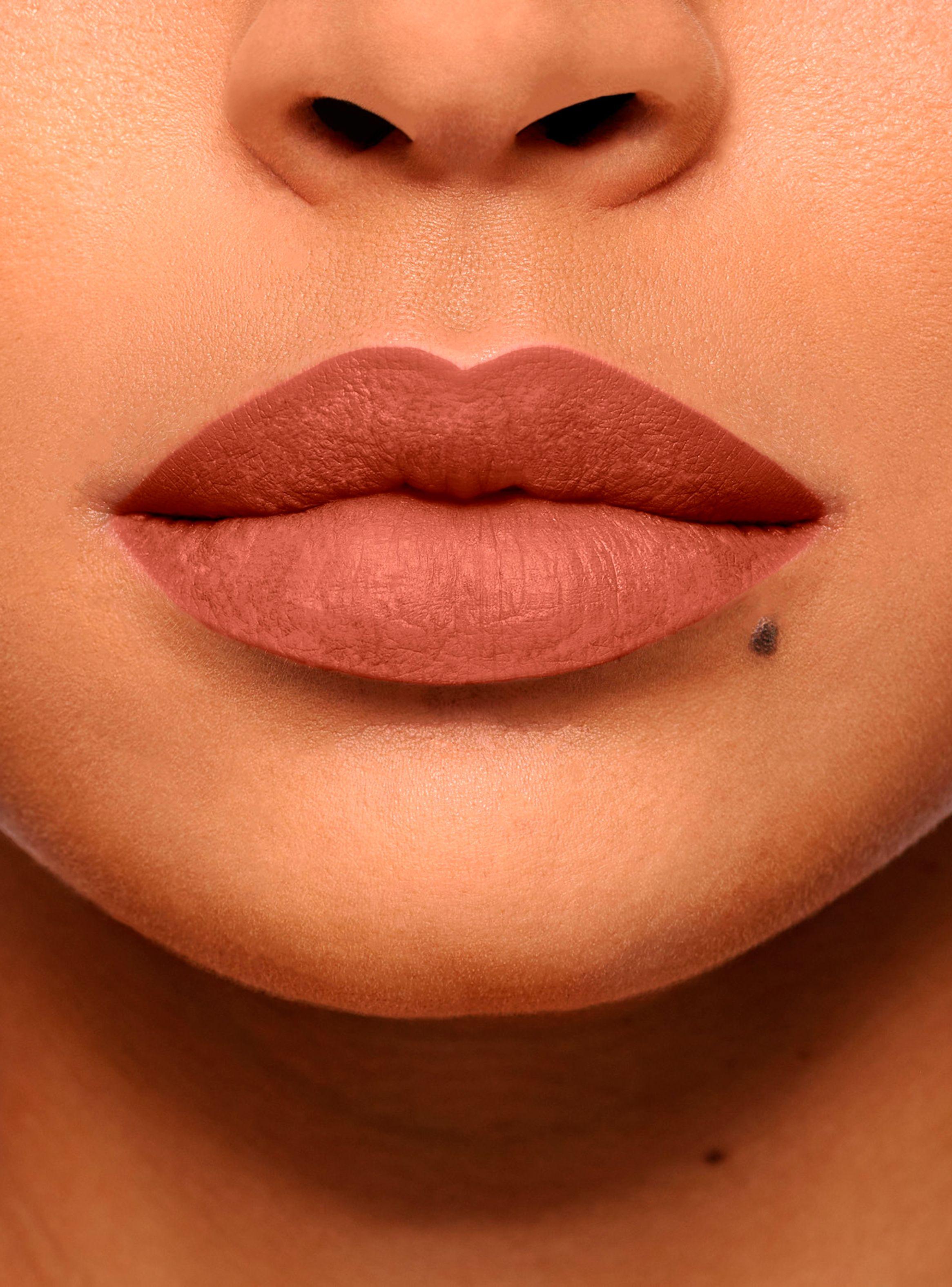 Labial Color Riche Intense Volume Matte 550 Le Nude Unapologetic 2.1 ml-3