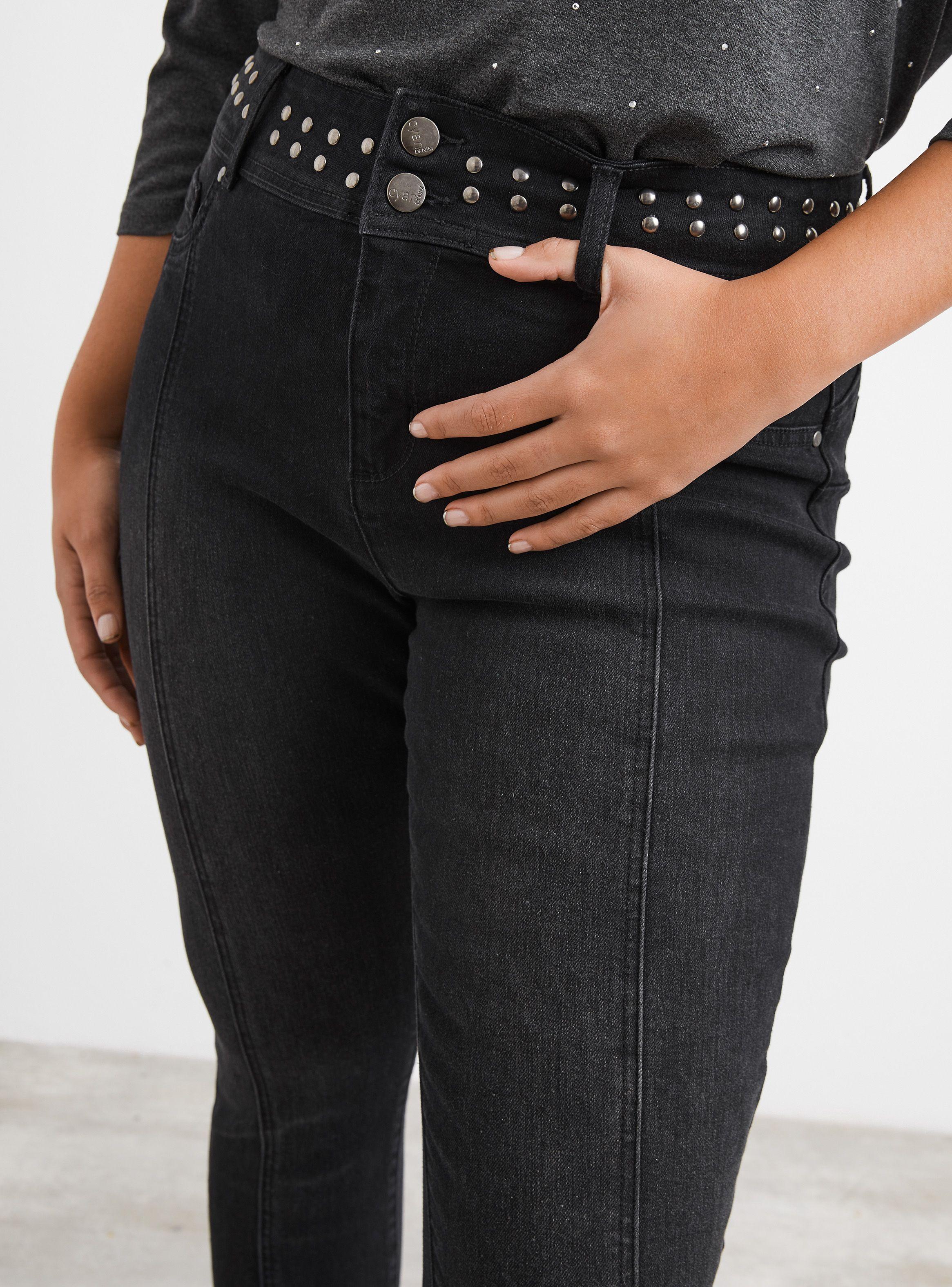 Jeans con Aplicación de Tachas en Pretina-2