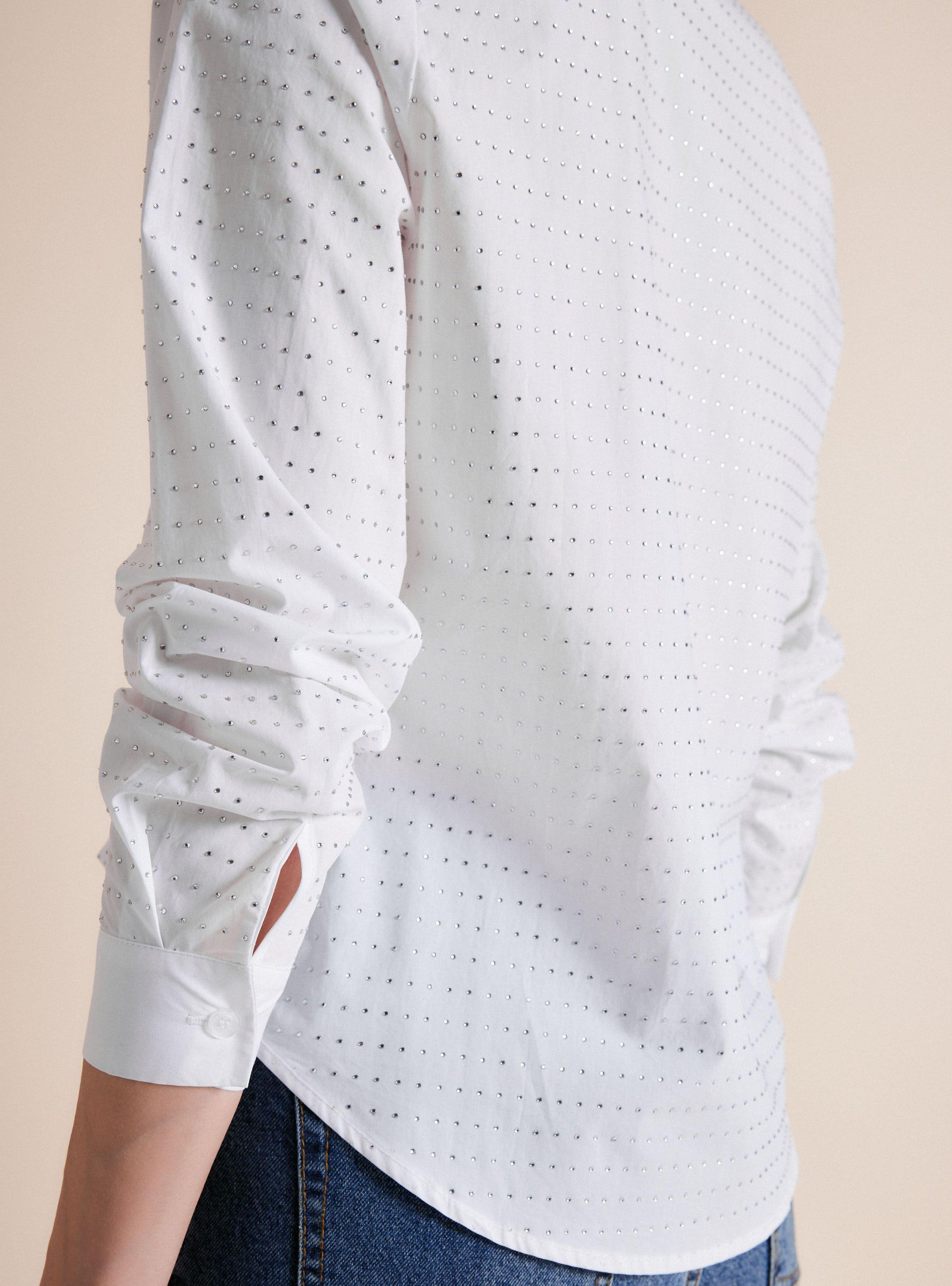 Blusa Camisera con Aplicación Joyas-3