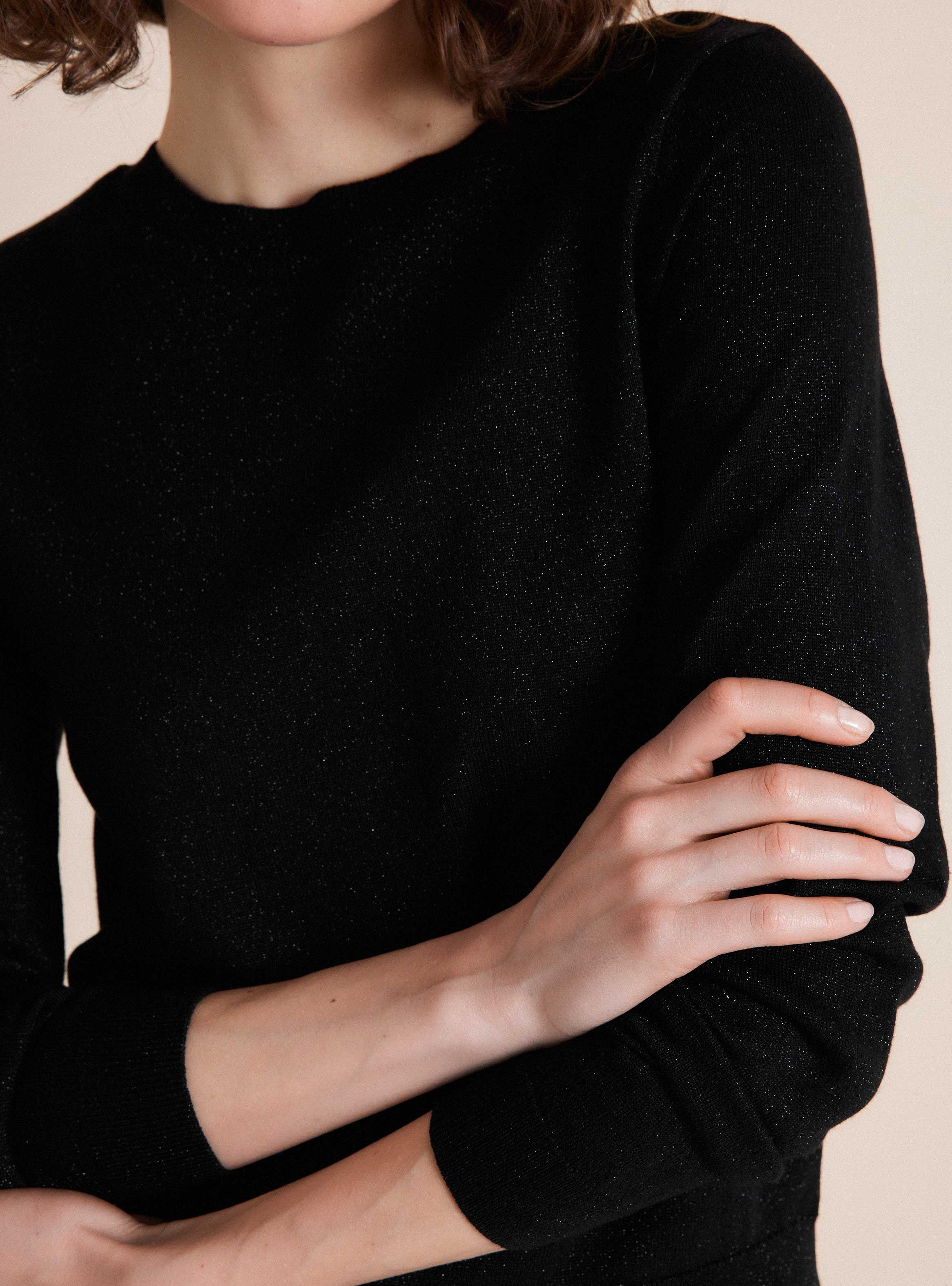 Sweater Cuello Redondo con Hilo Metalizado-3