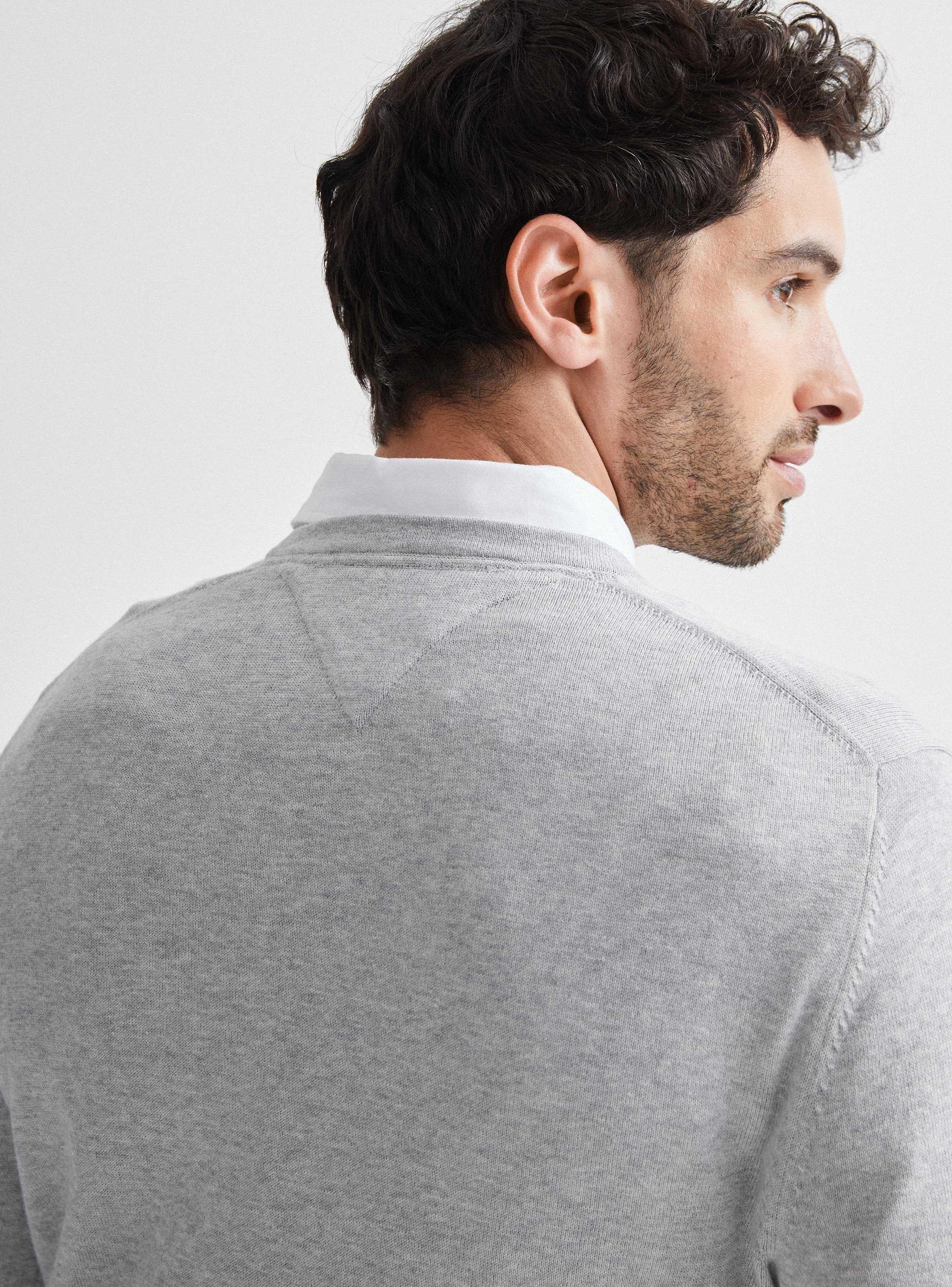 Sweater Regular Fit Classic-3