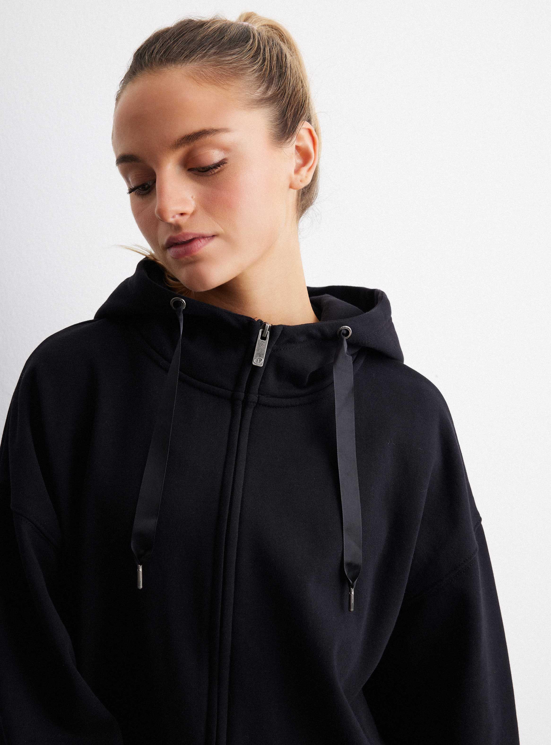 Polerón Hoodie Long Fit Felpa-2