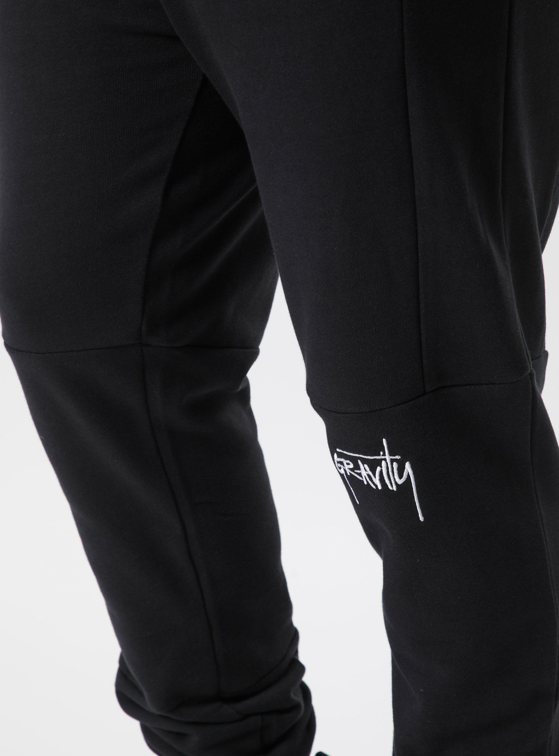 Jogger Color Block Bordado en Rodilla-2