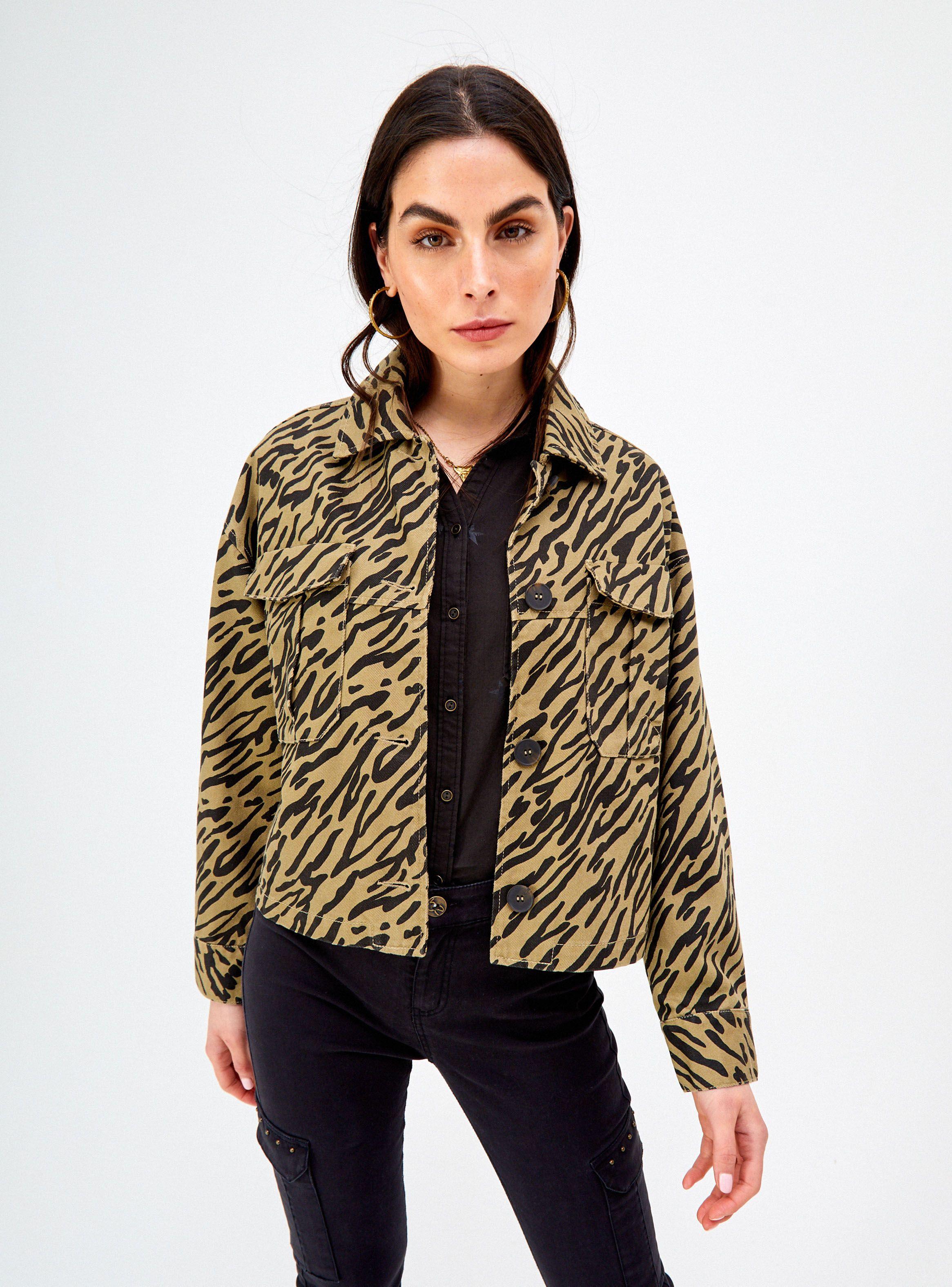 Chaqueta Manga Laga con Botones-0