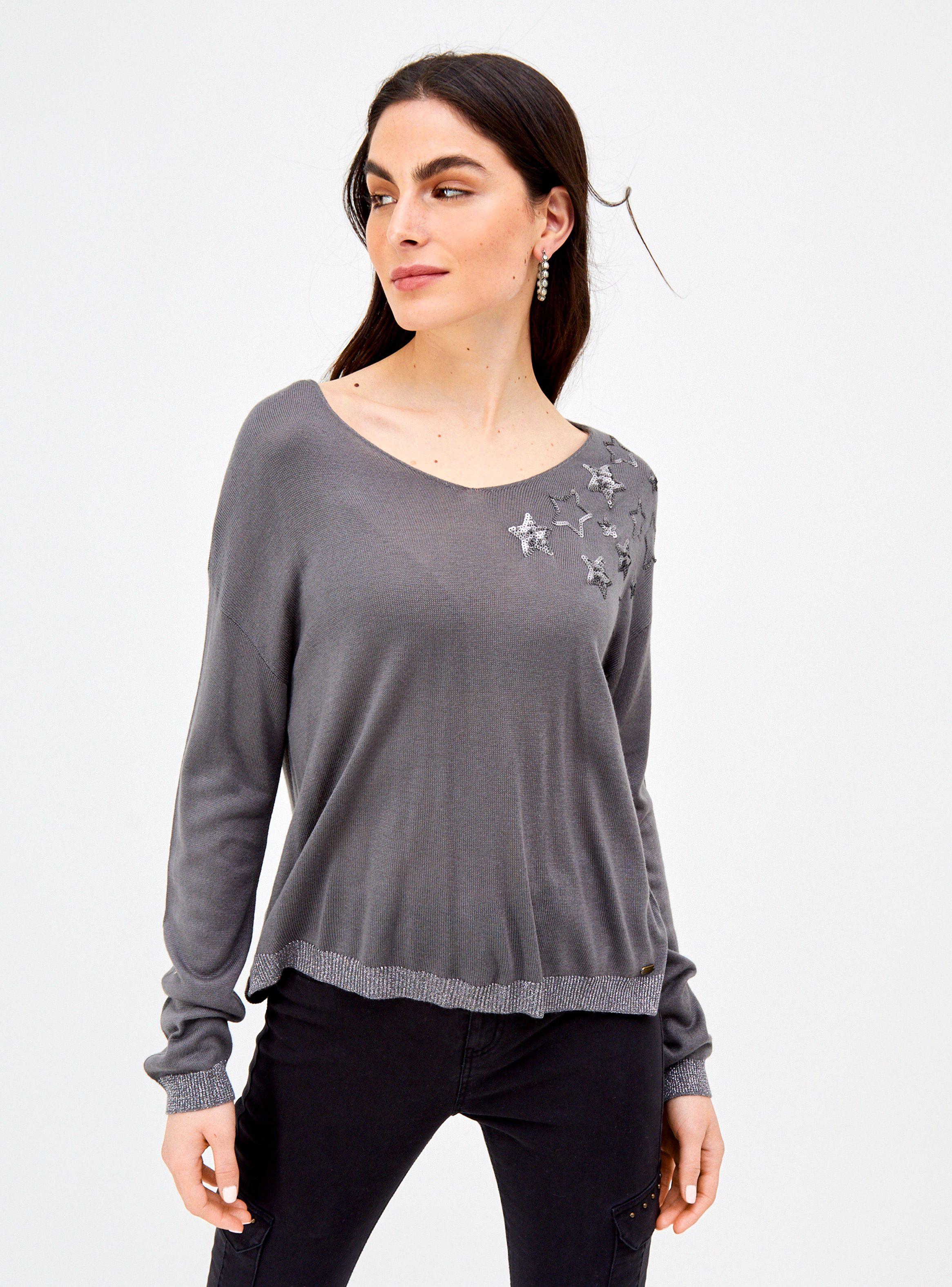 Sweater Cuello en V y Parche de Estrella-0