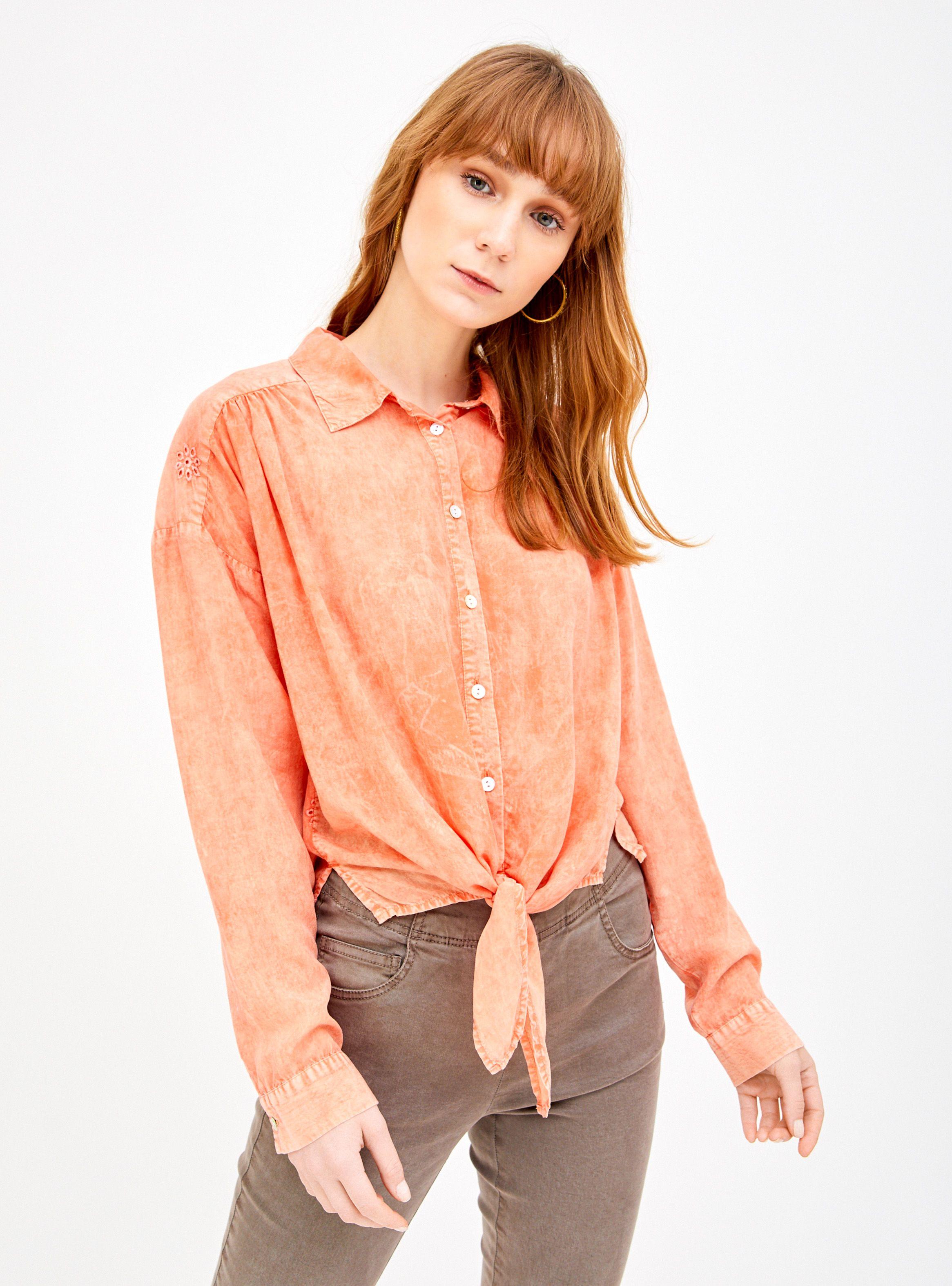 Blusa Anudada en Delantero Manga Larga Teñida-0