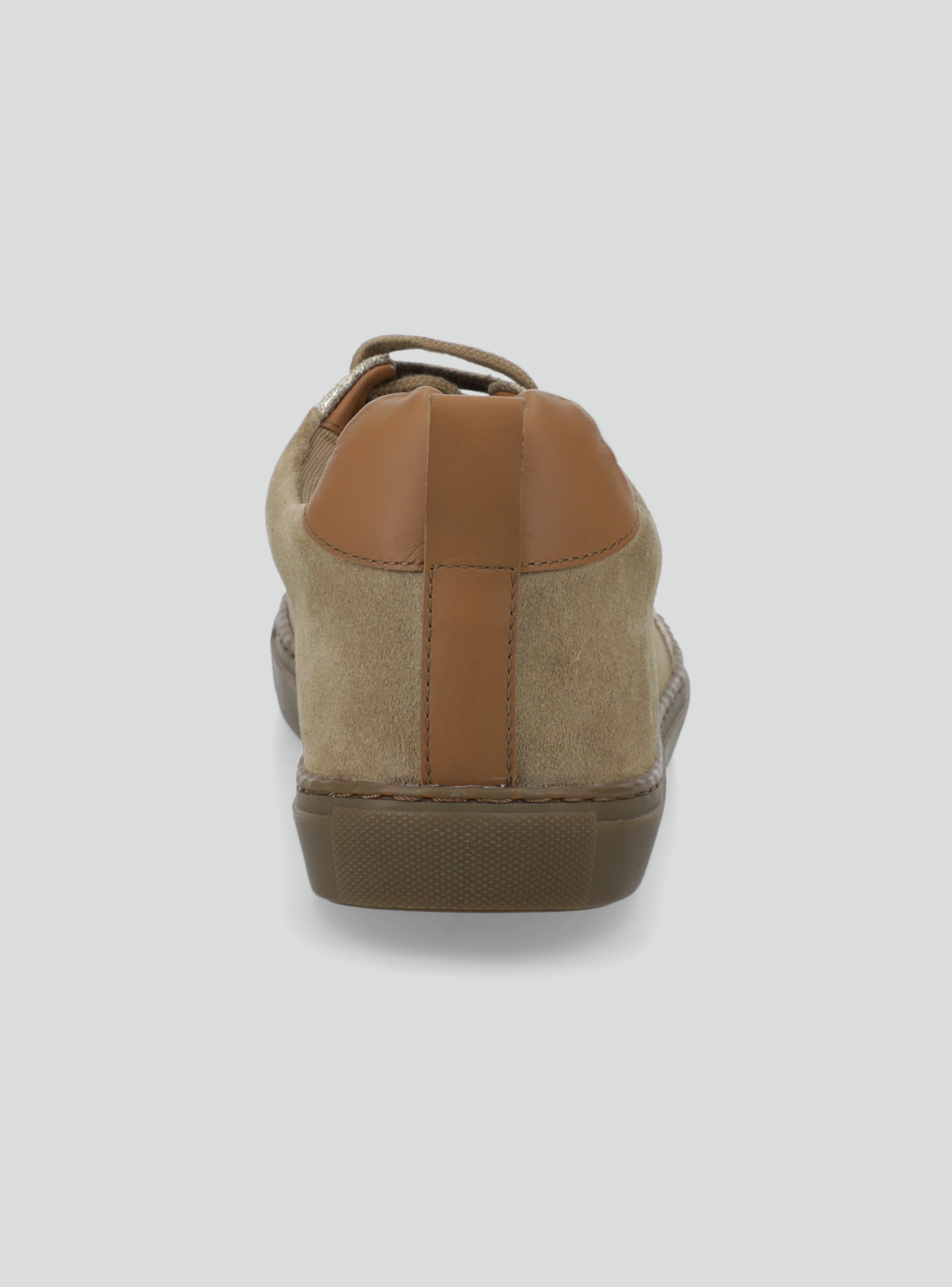 Zapatilla Urbana Cuero Acordonada Mujer-3