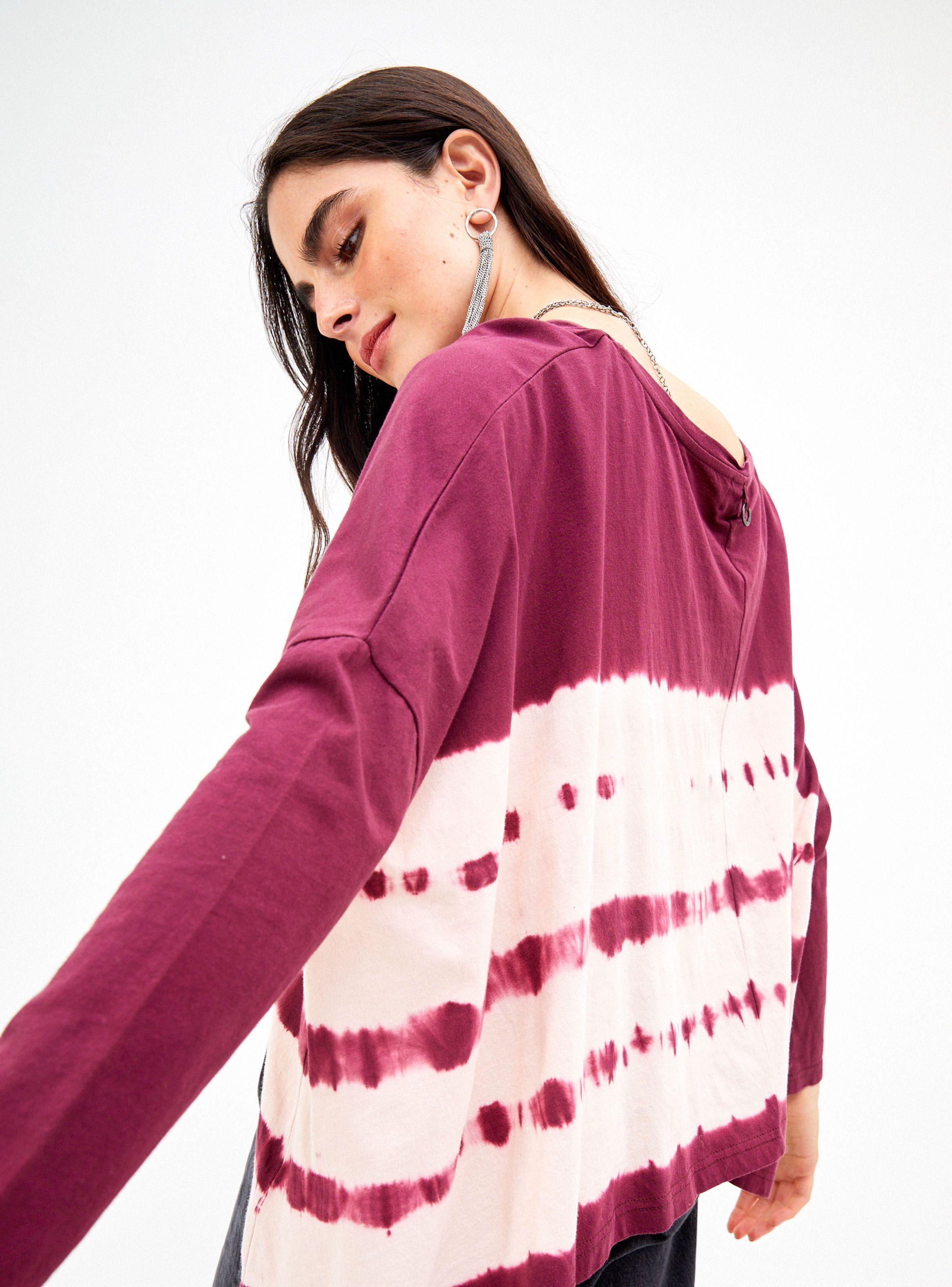 Polera Calce Holgado en Cuerpo-2