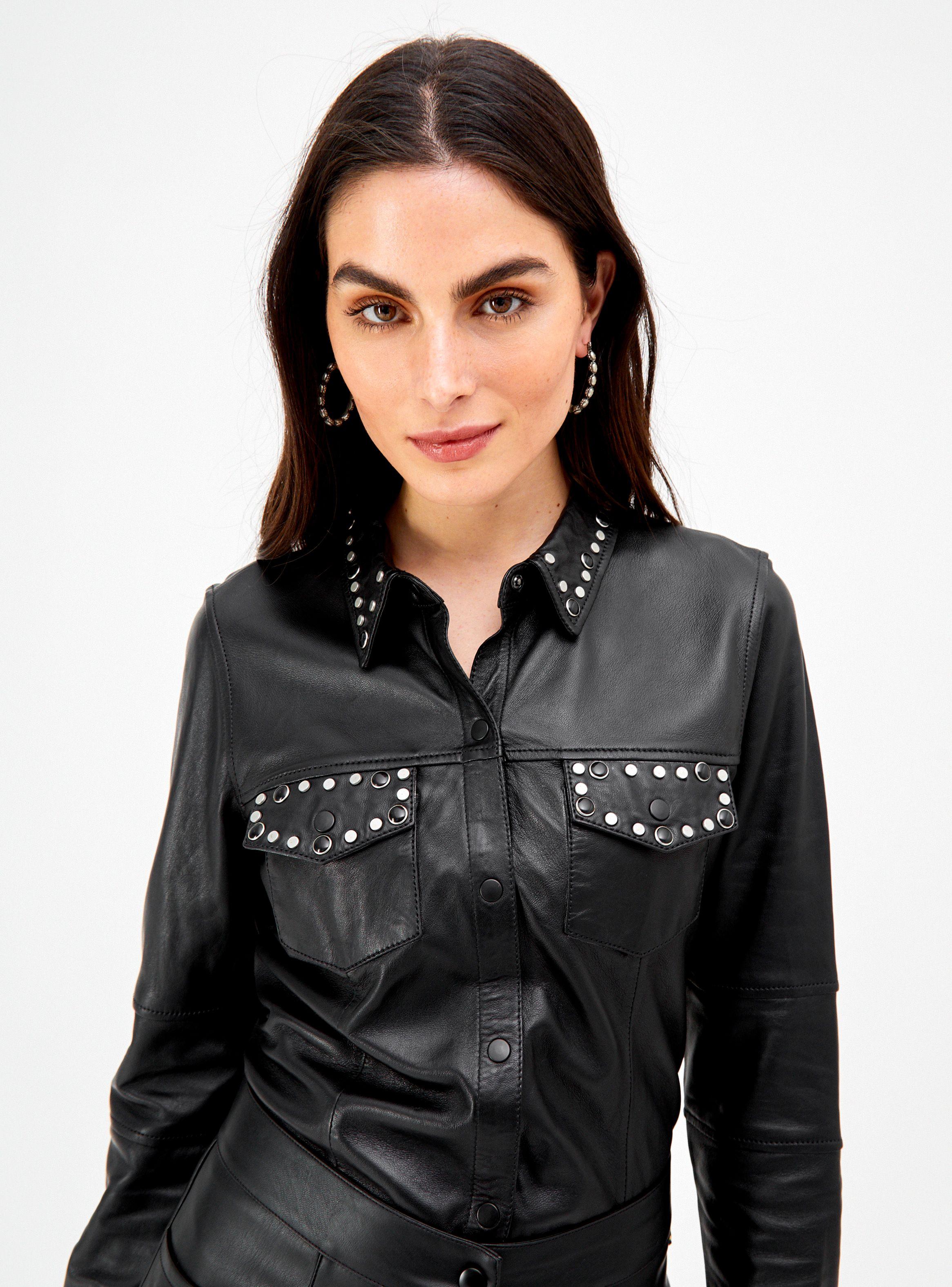 Blusa con Broches Delantero Tachas-2