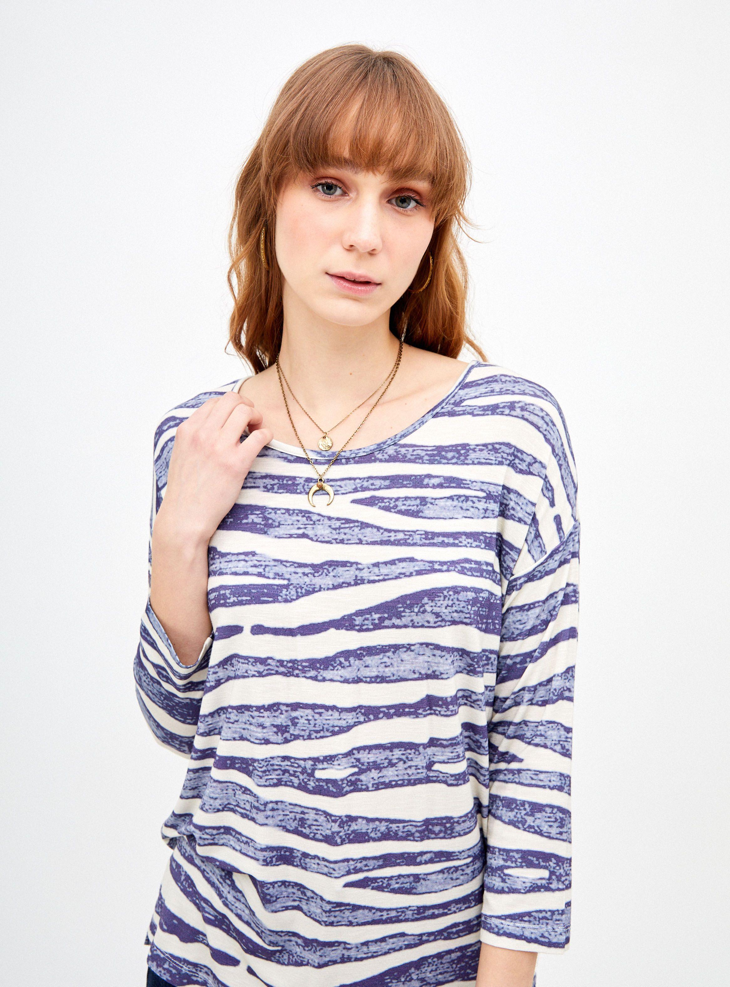 Polera Escote Redondo Manga 44289 y Estampado Ondas-2