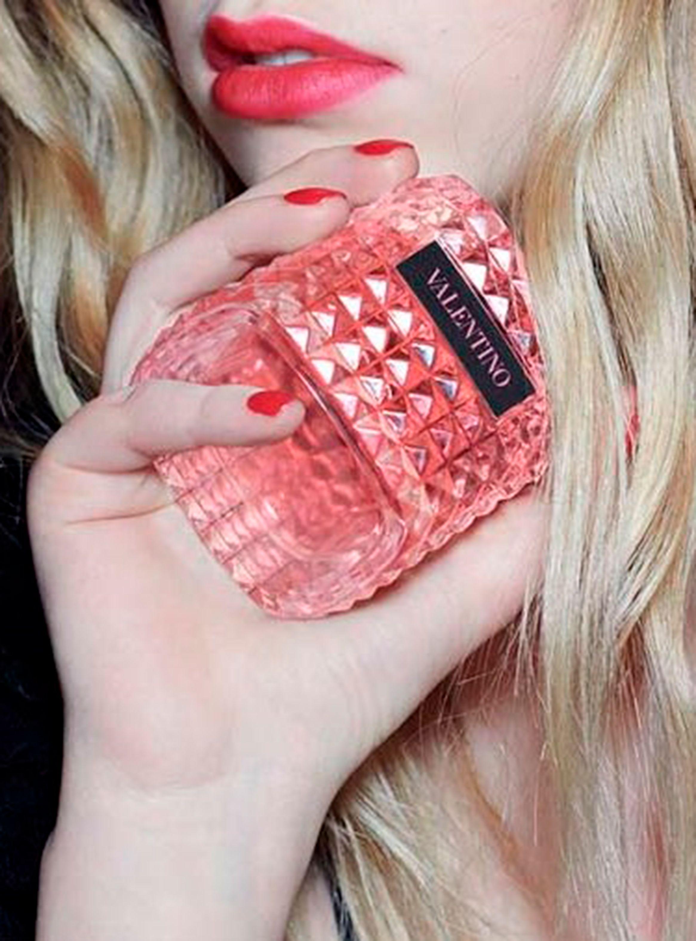 Set Perfume Born in Roma Donna EDP Mujer 50 ml + 15 ml Valentino-4