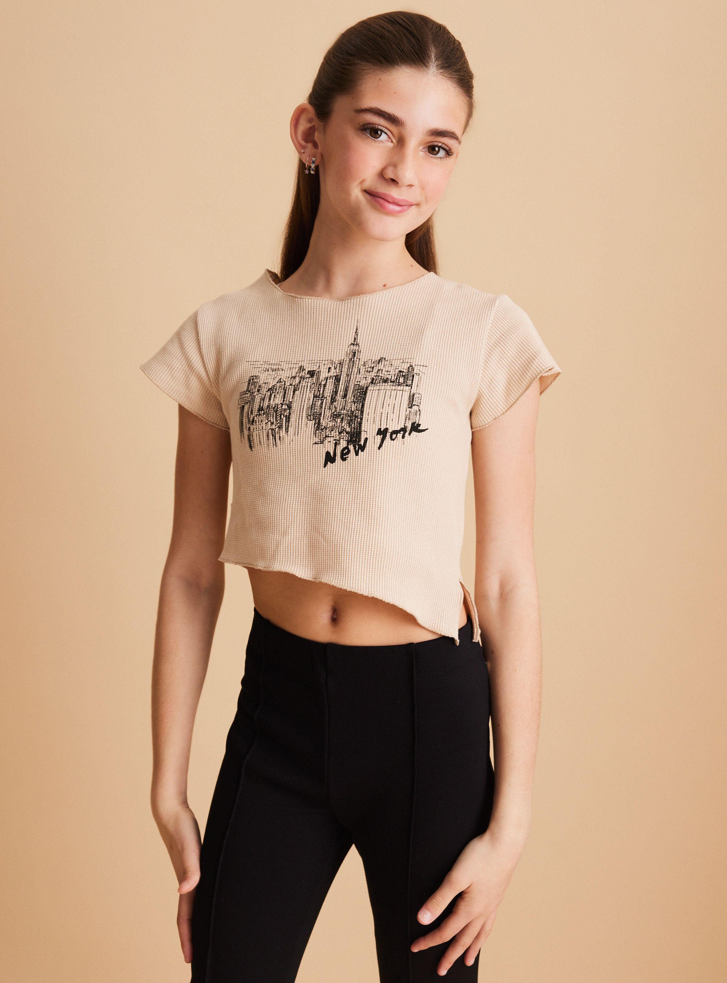 Polera Manga Corta Front Print Corte Asimétrico-0