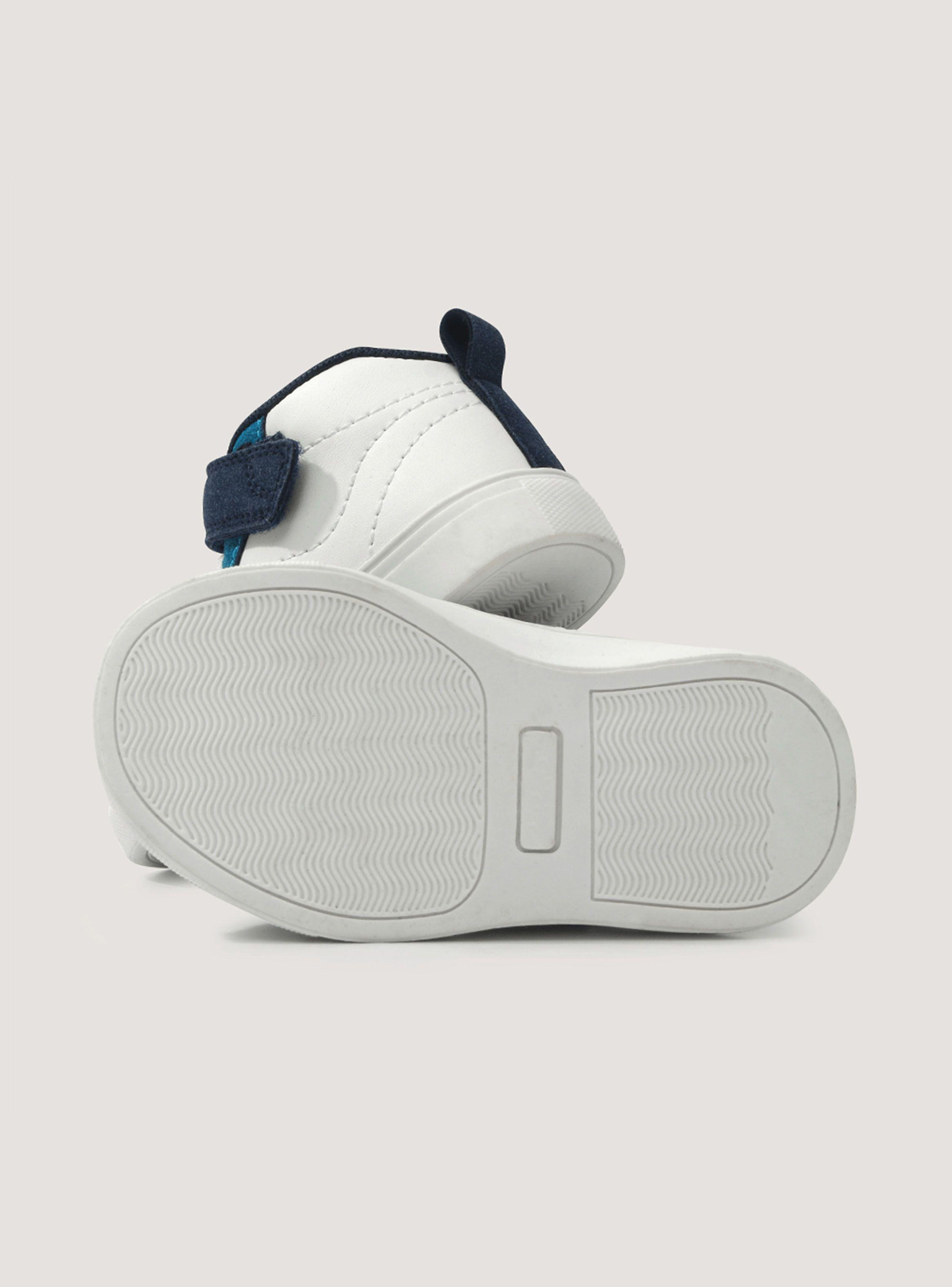 Zapatilla Urbana Detalle Color Velcro  Niño-2