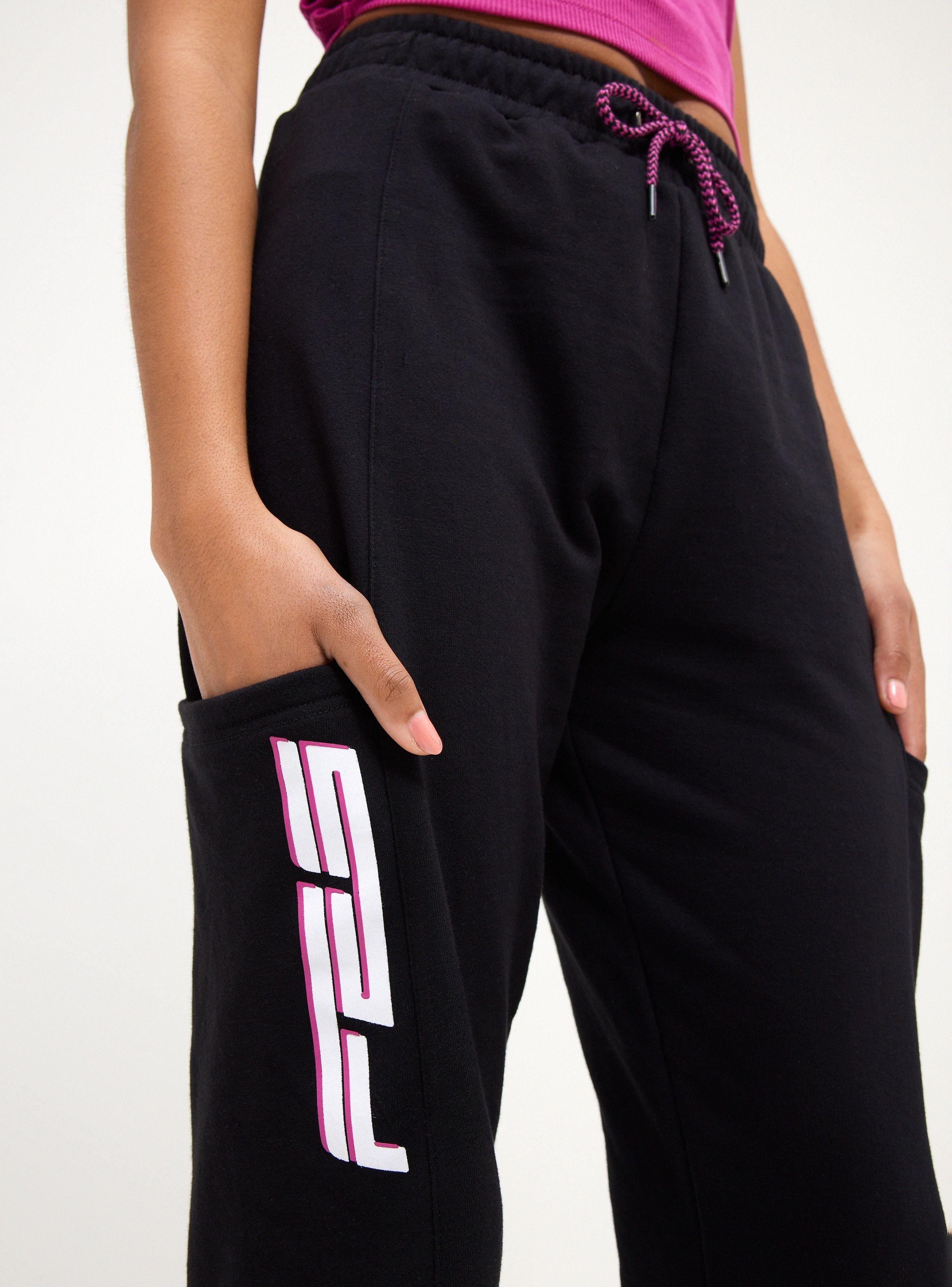 Buzo Bolsillo Estampado-2