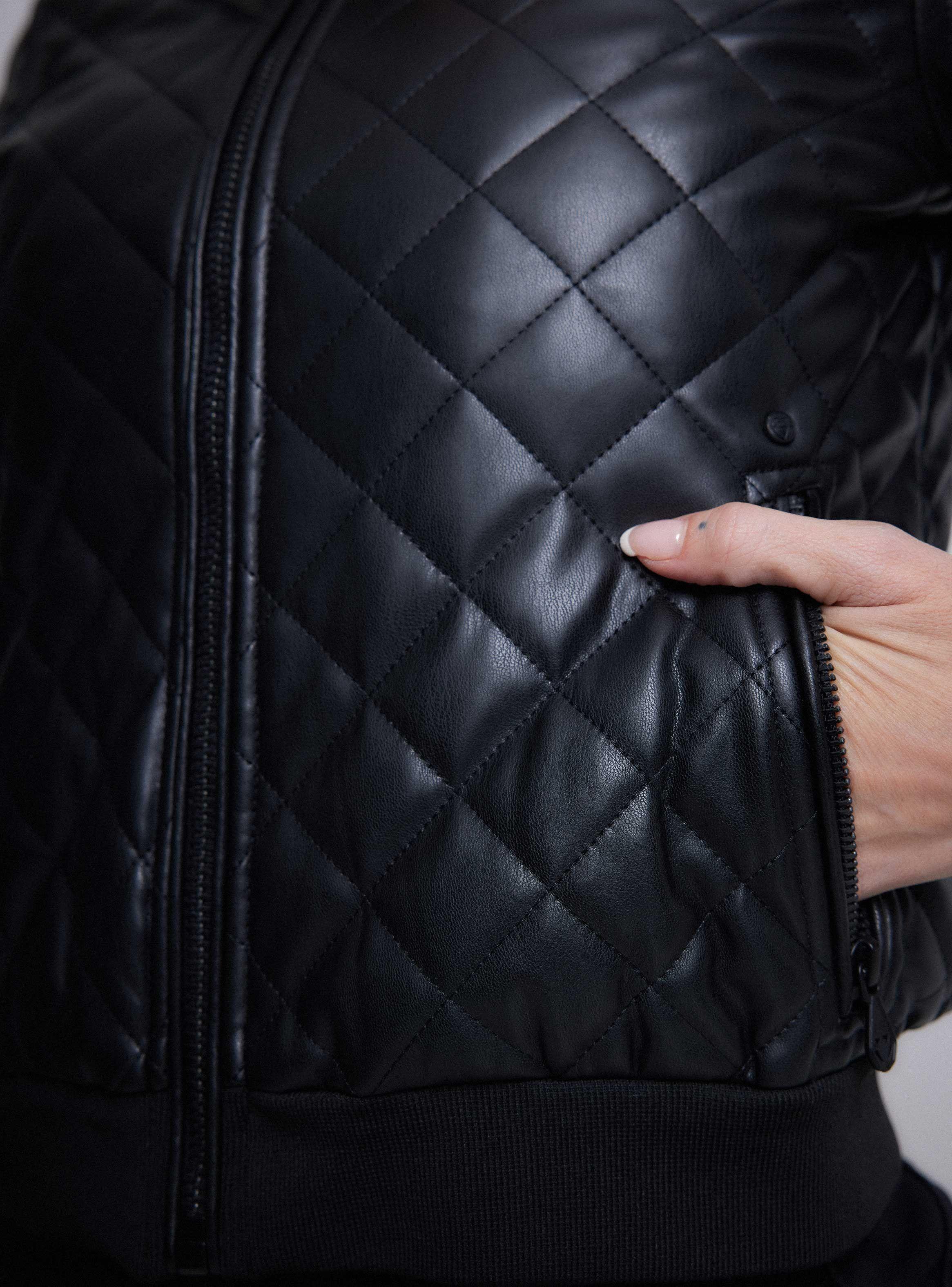 Chaqueta Bomber Acolchada Cuero Sintético-3