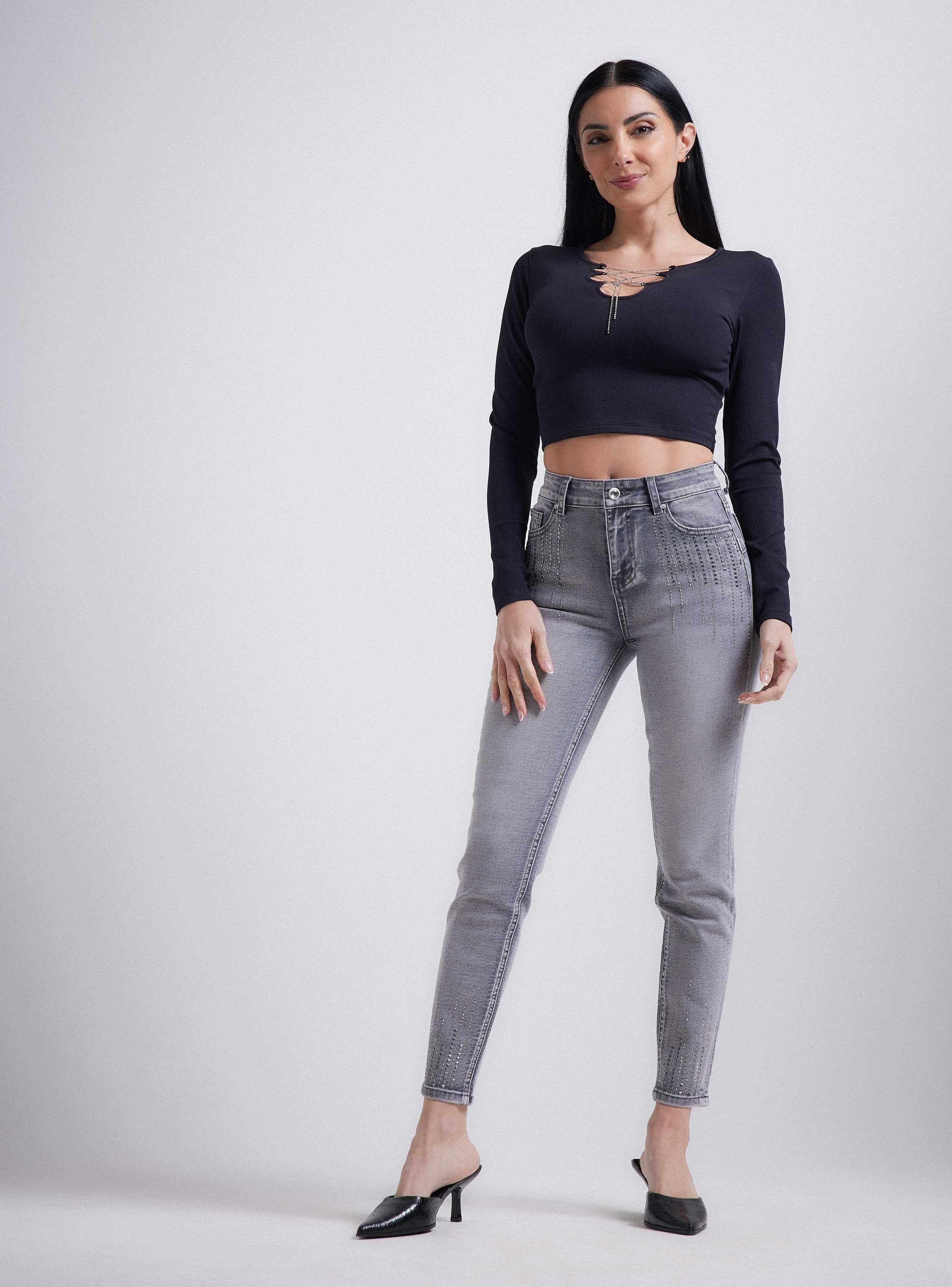 Polera Manga Larga Cadenas Cruzadas Strass en Escote-4