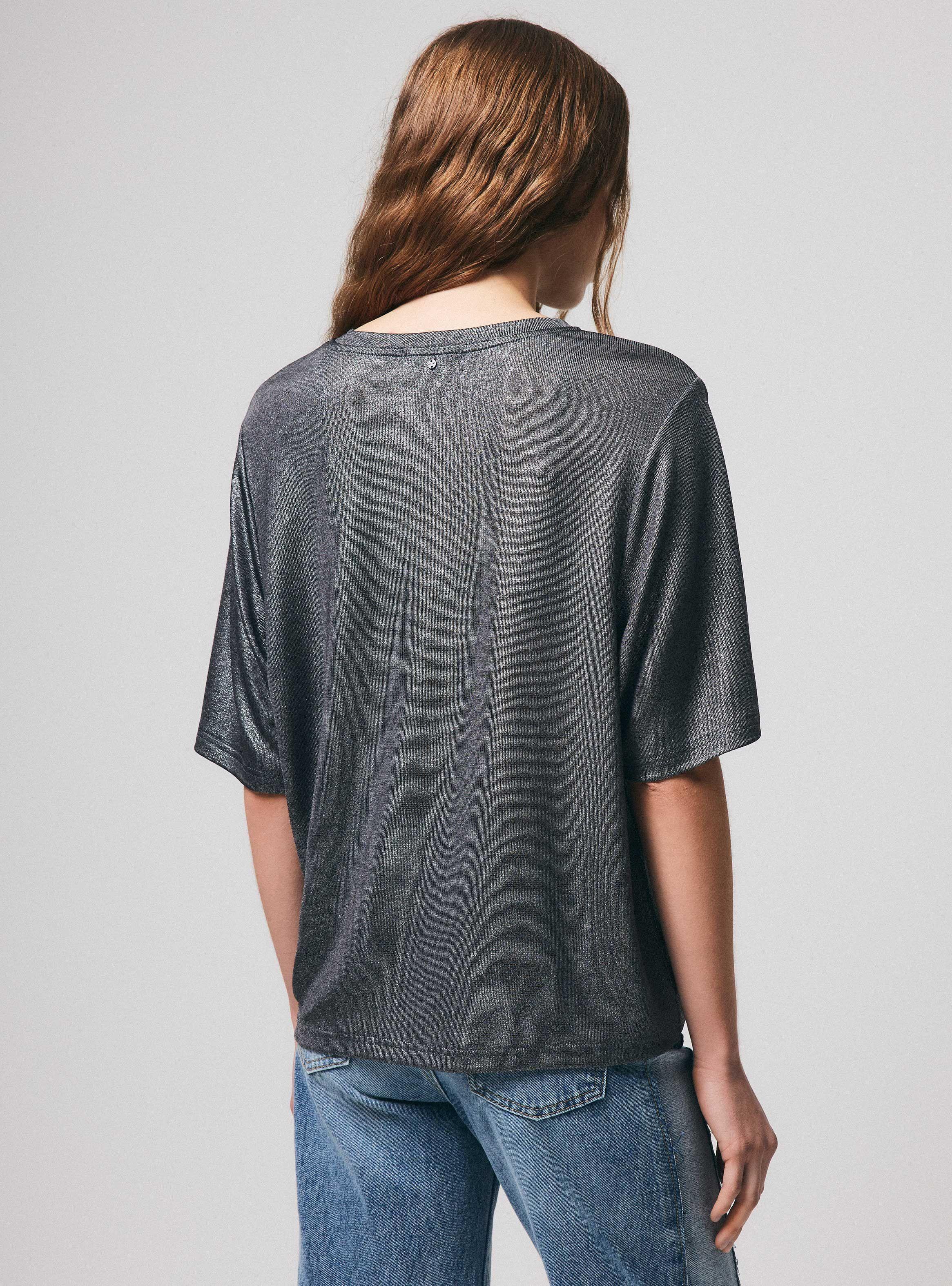 Polera con Efecto Metalizado-1