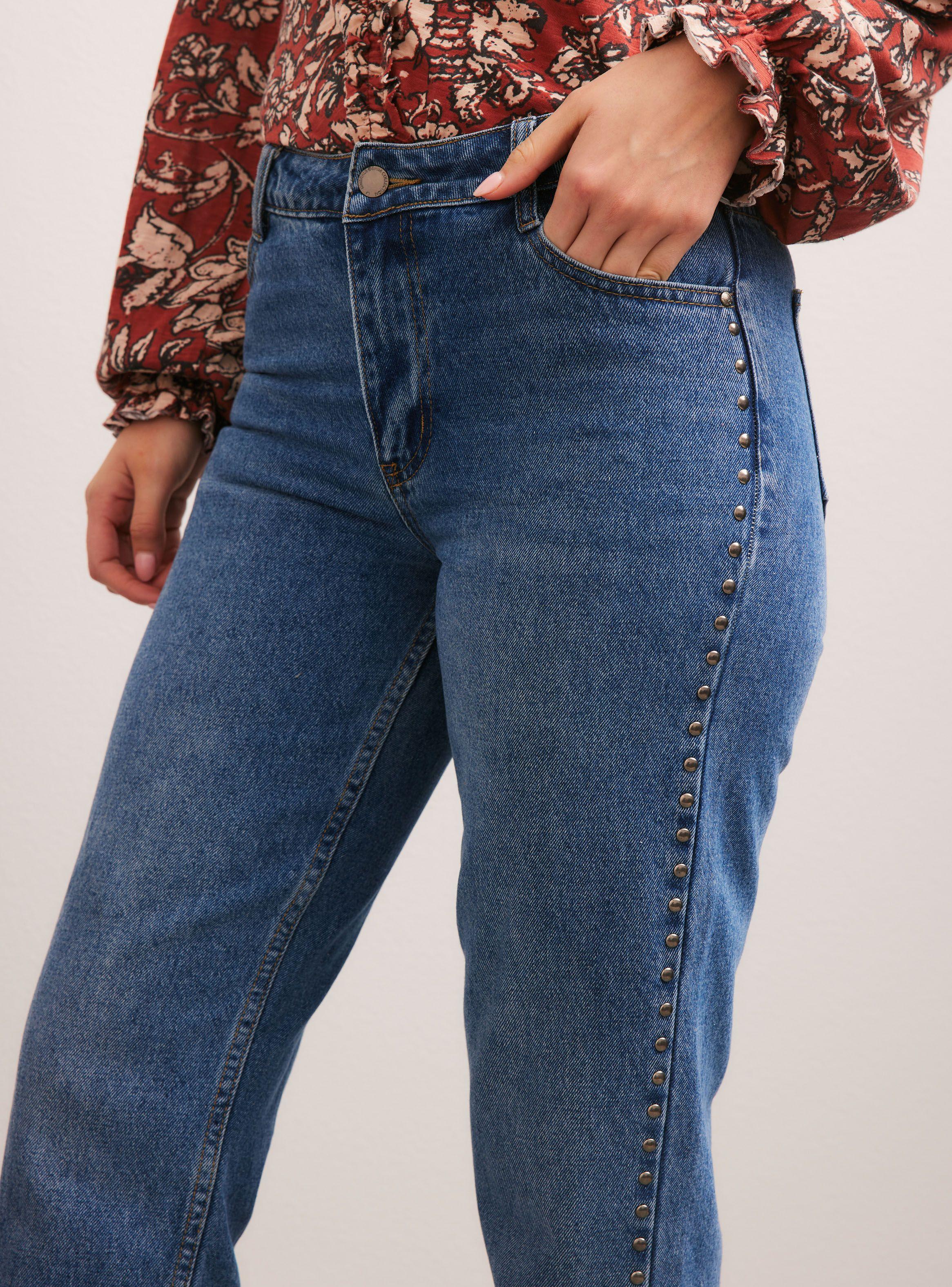 Pantalón Tachas en Costado-2