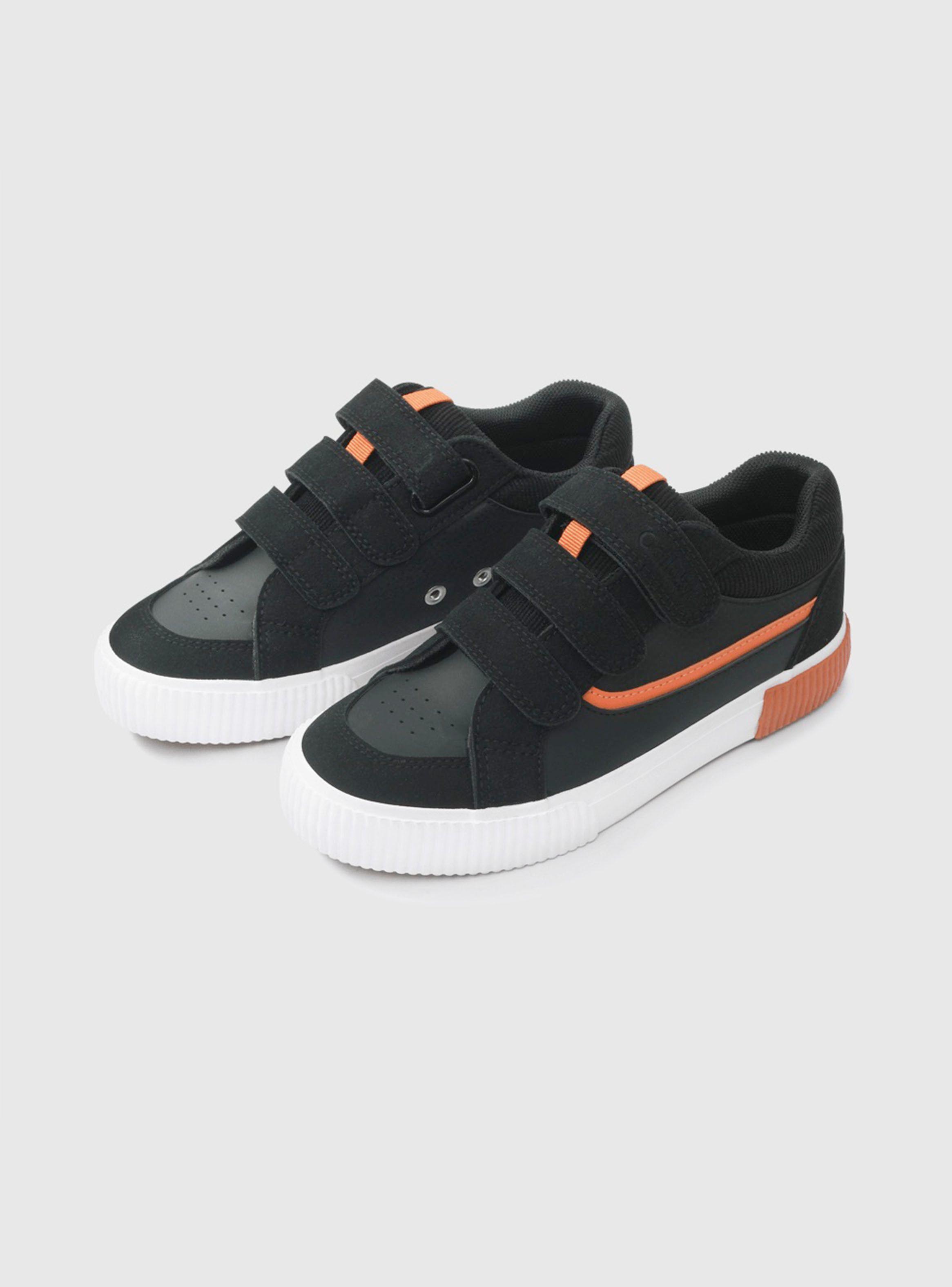 Zapatilla Urbana Cierre Tres Velcro Niño-1