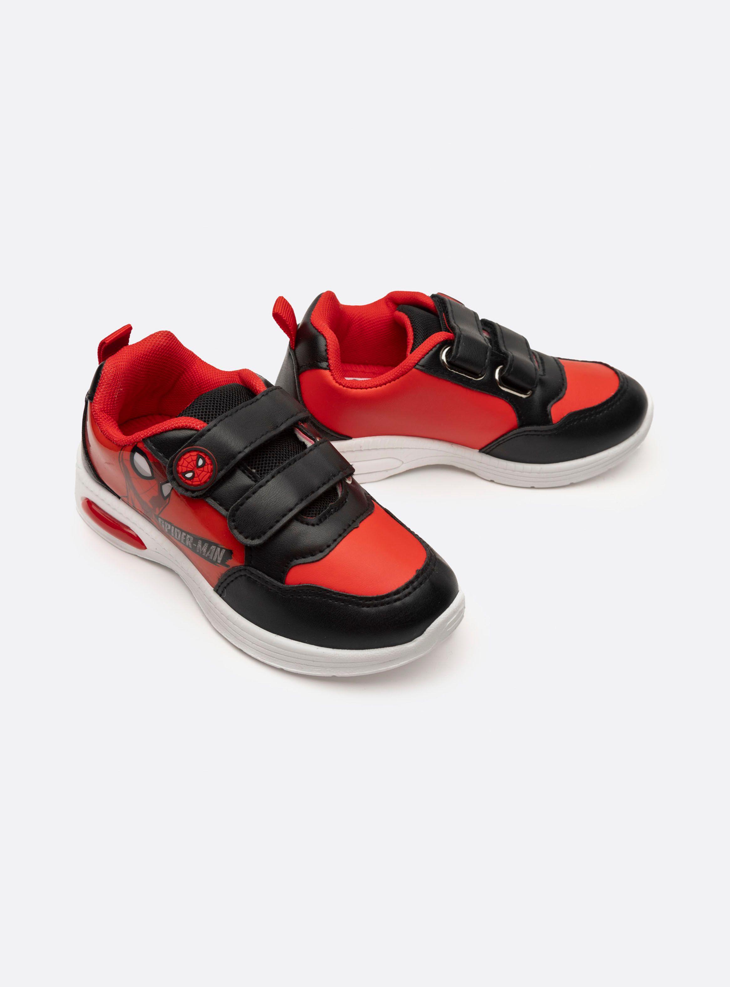Zapatilla Urbana Amazing Spider con Luces Niño-1