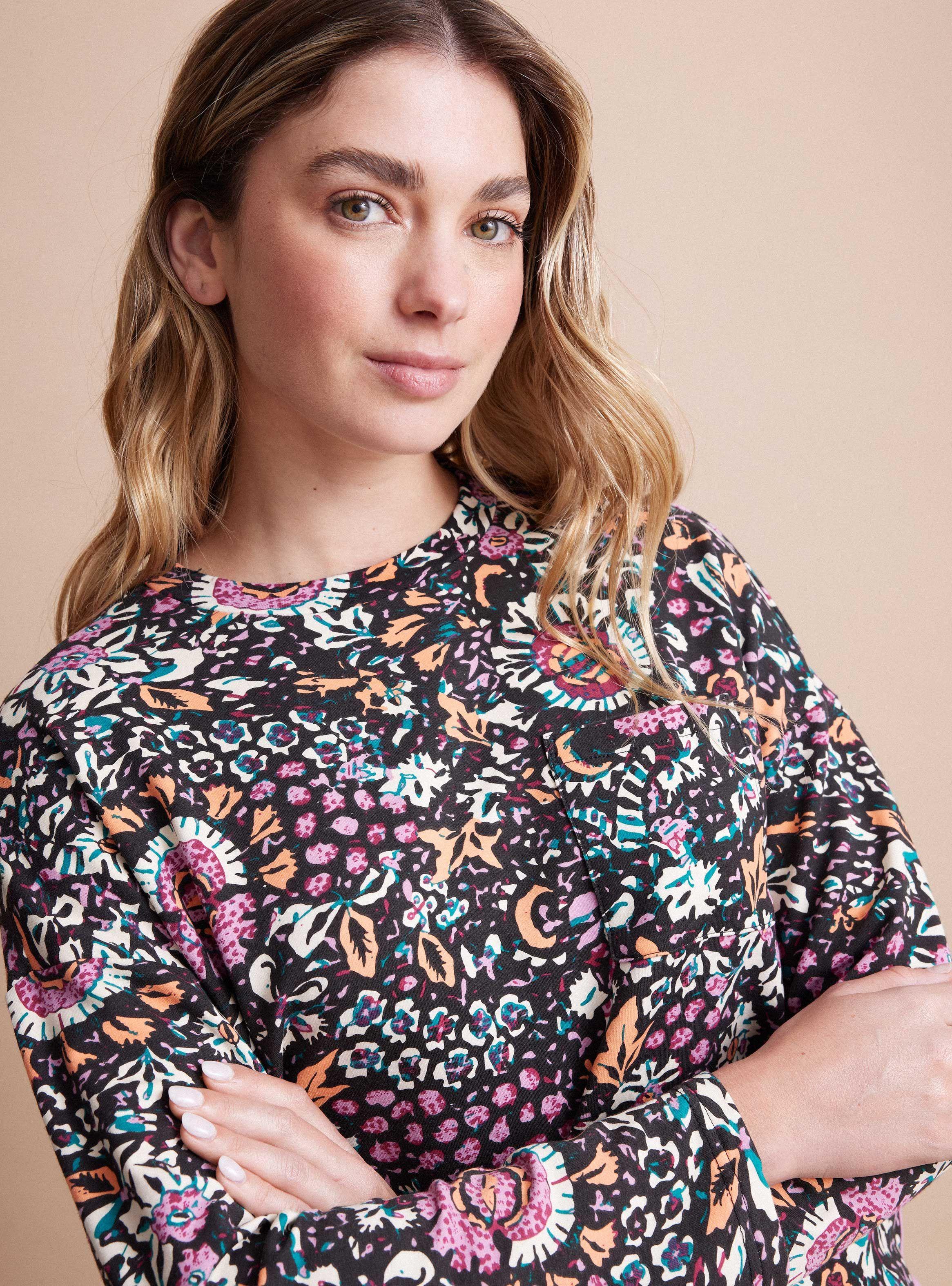 Pijama Estampado con Detalles de Vivo en Costados-2