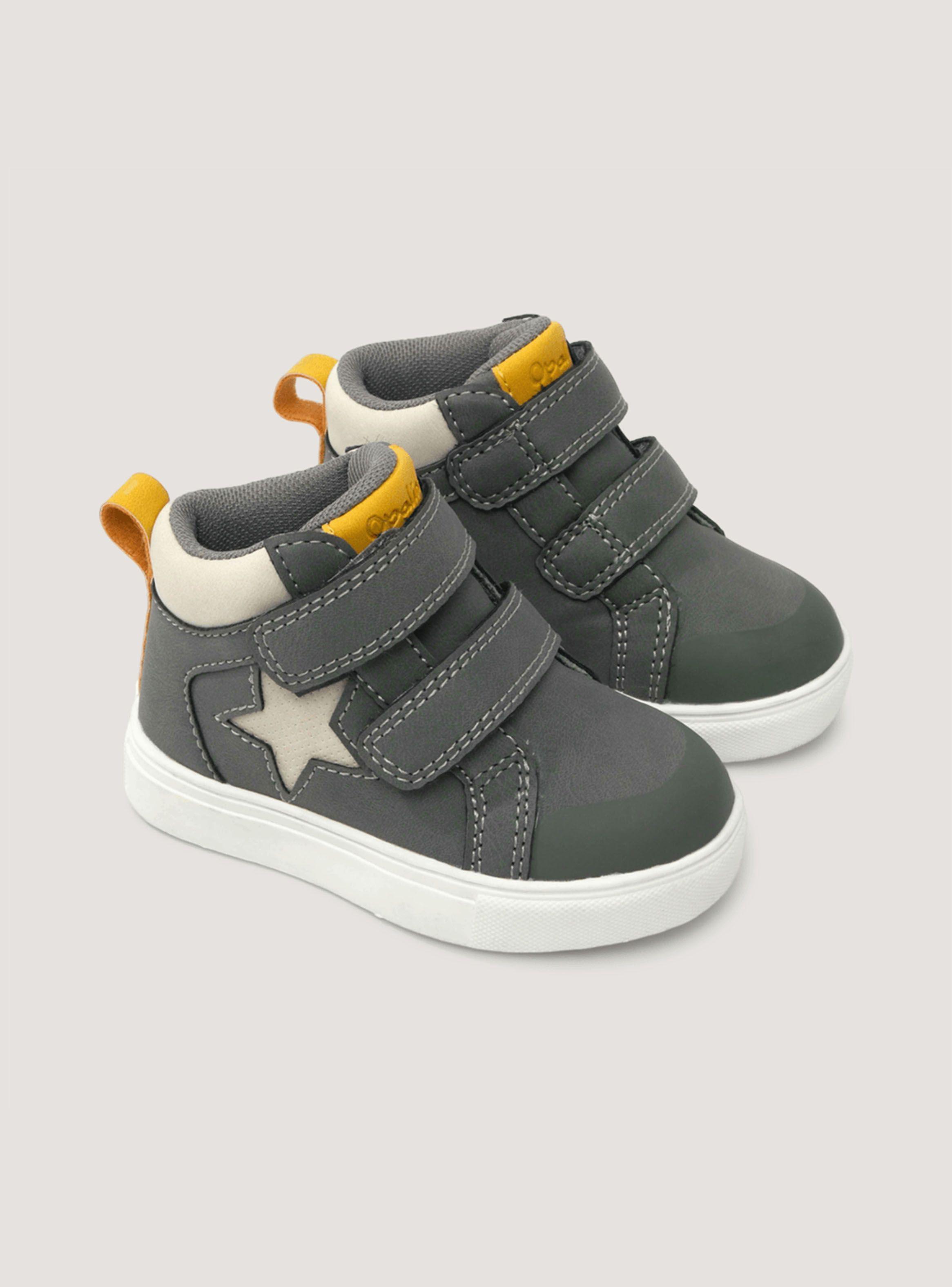 Zapatilla Urbana de Niño Estrella al Costado-1