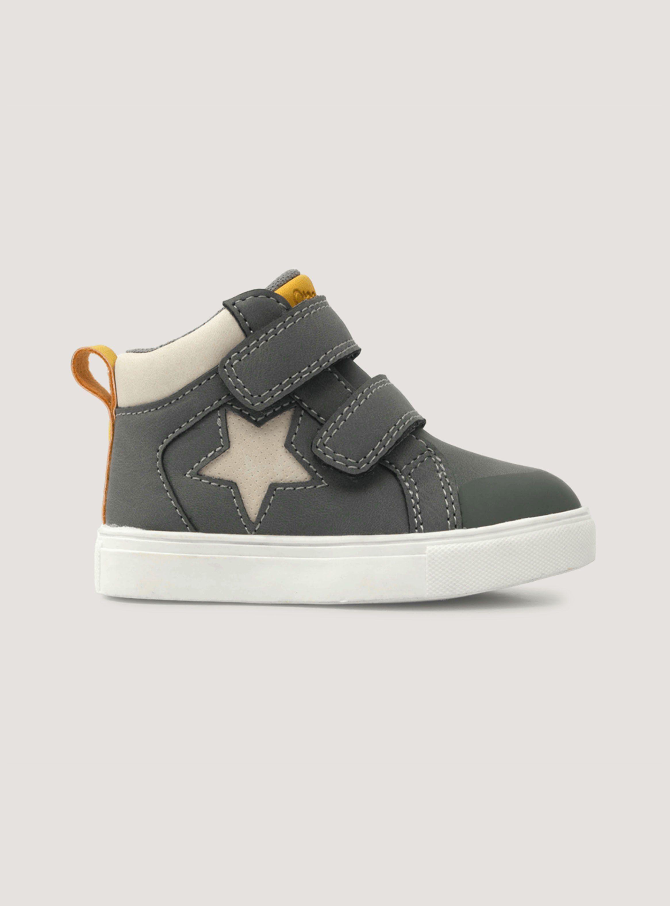 Zapatilla Urbana Estrealla al Costado Dos Velcro Niño-0