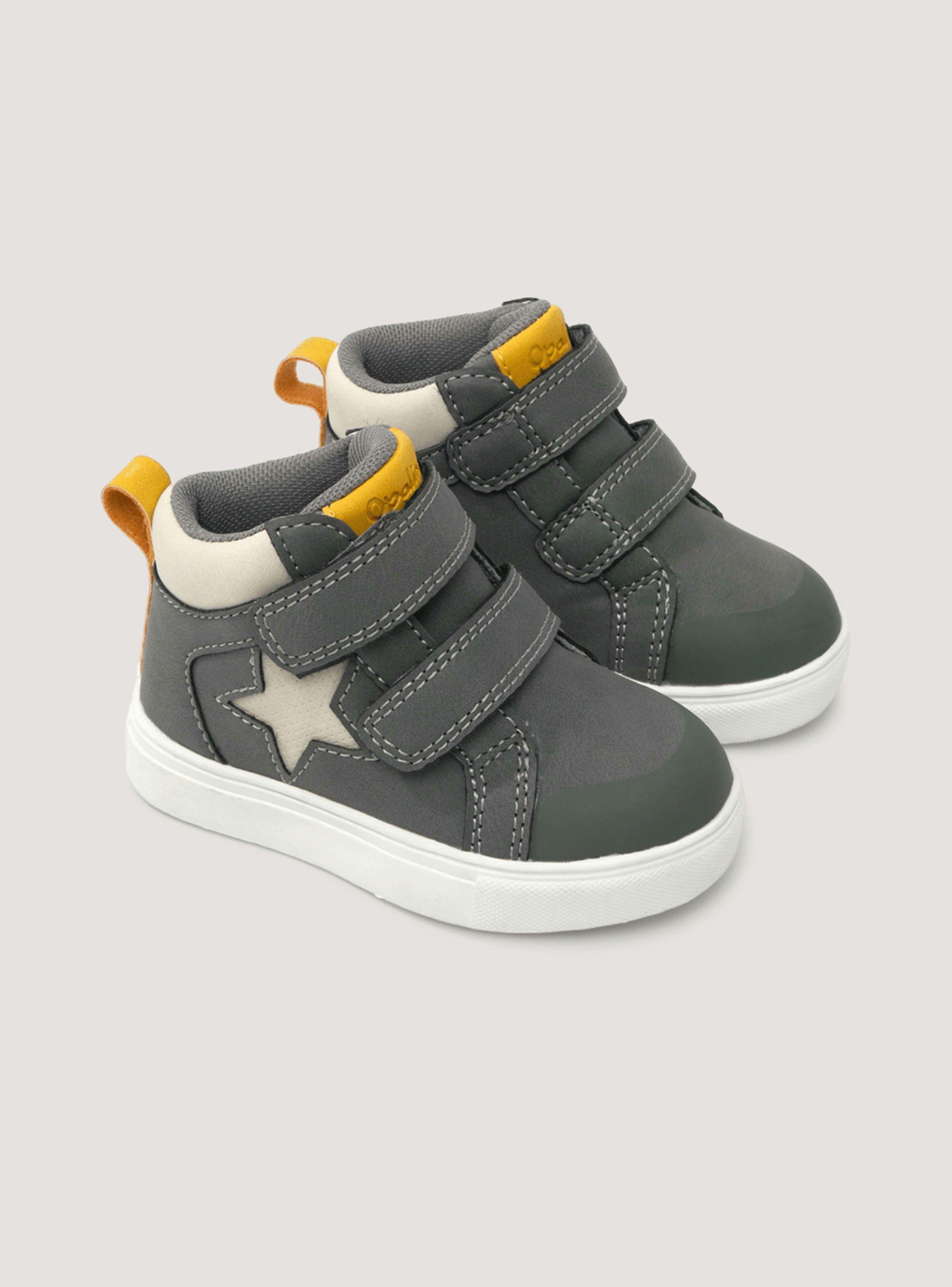 Zapatilla Urbana Estrealla al Costado Dos Velcro Niño-1