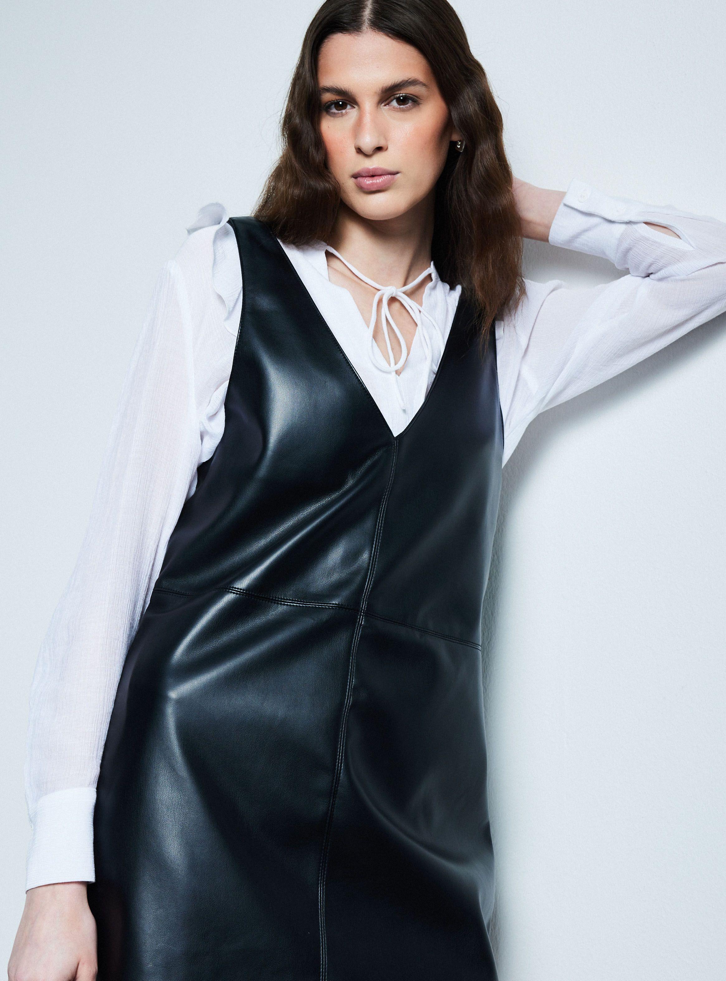 Vestido Corto sin Mangas Efecto Cuero-2