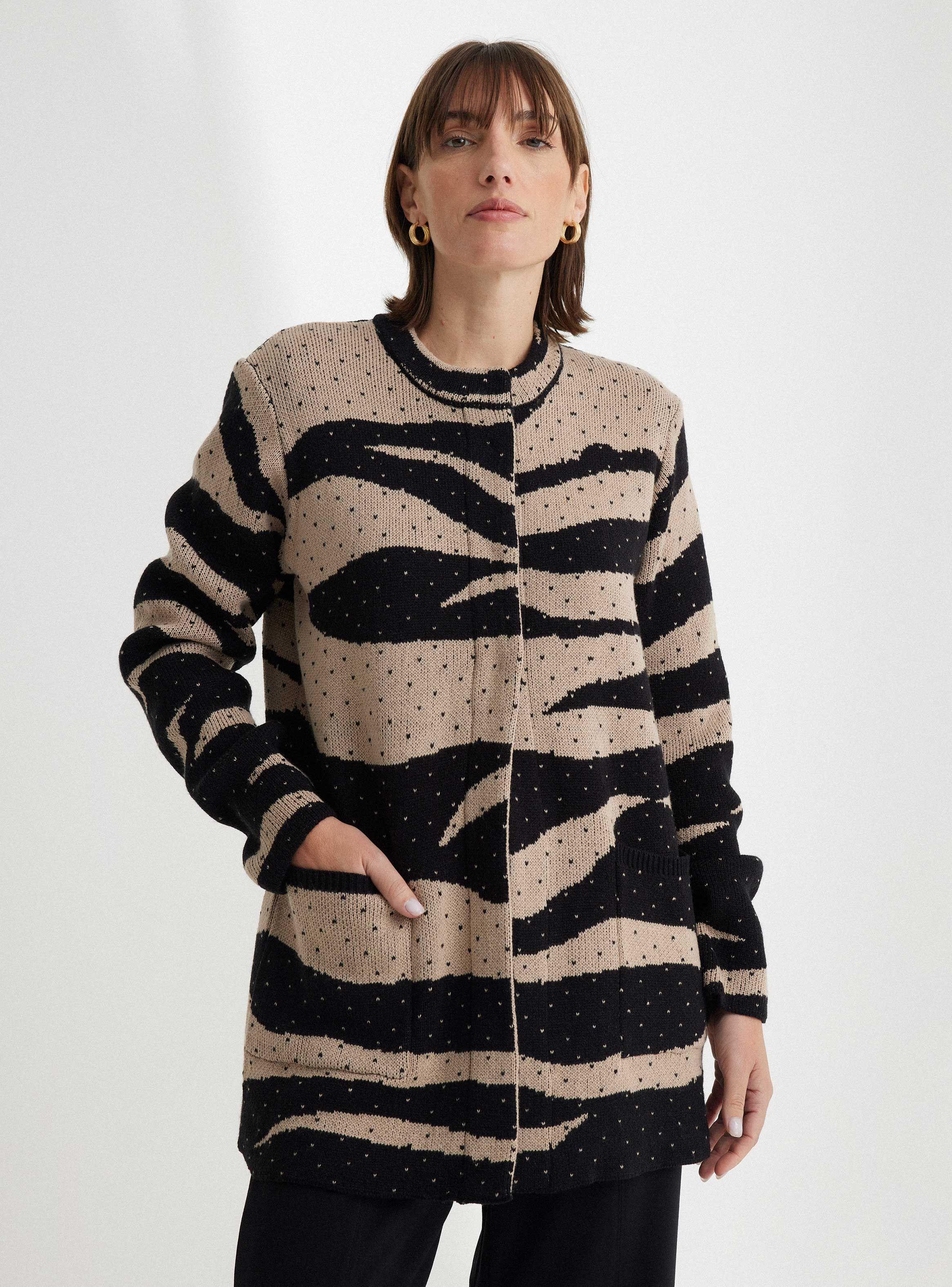 Chaleco Jacquard con Bolsillos-0