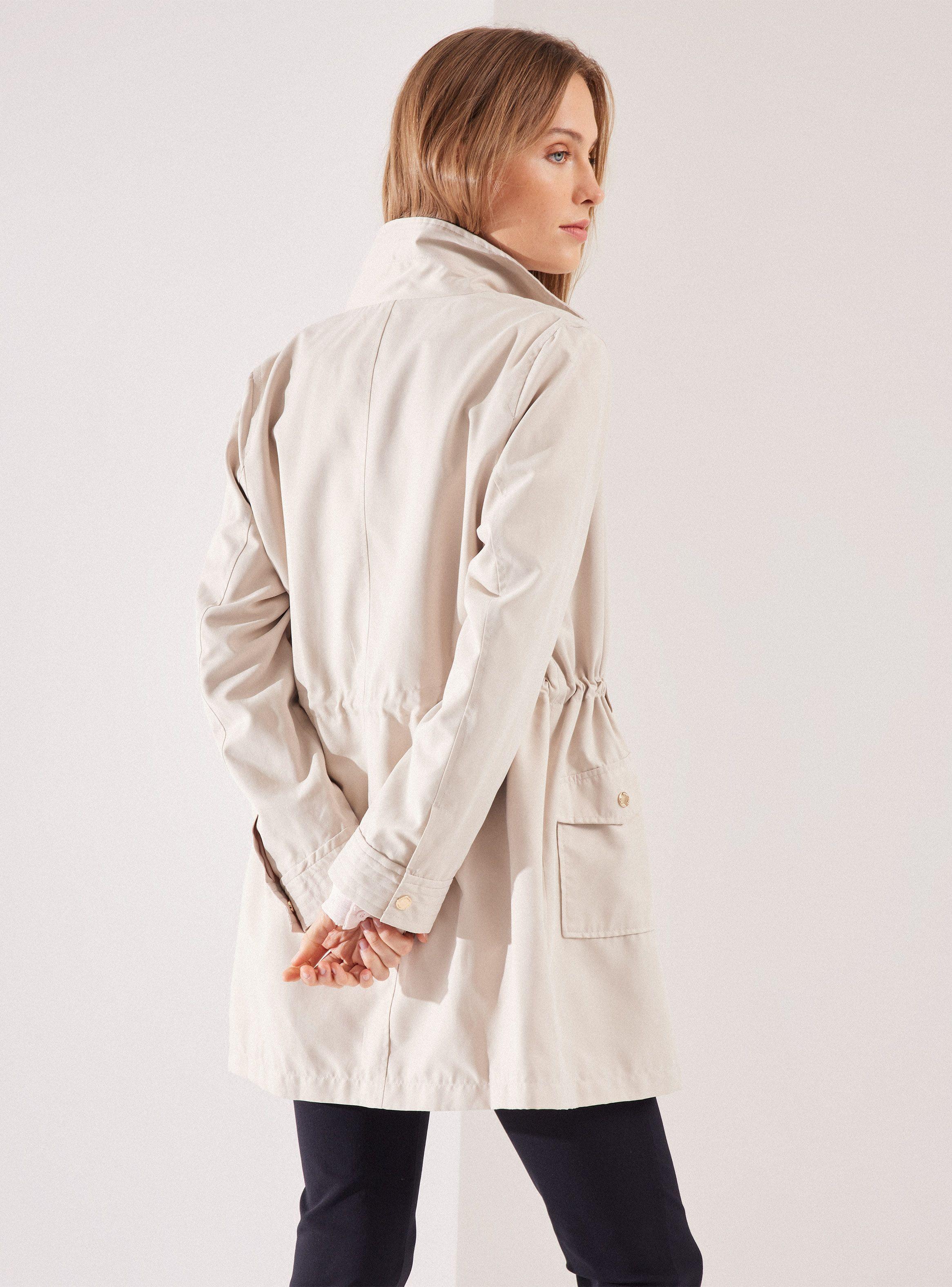 Chaqueta Liviana Larga con Ajuste en Cintura Bolsillo-1