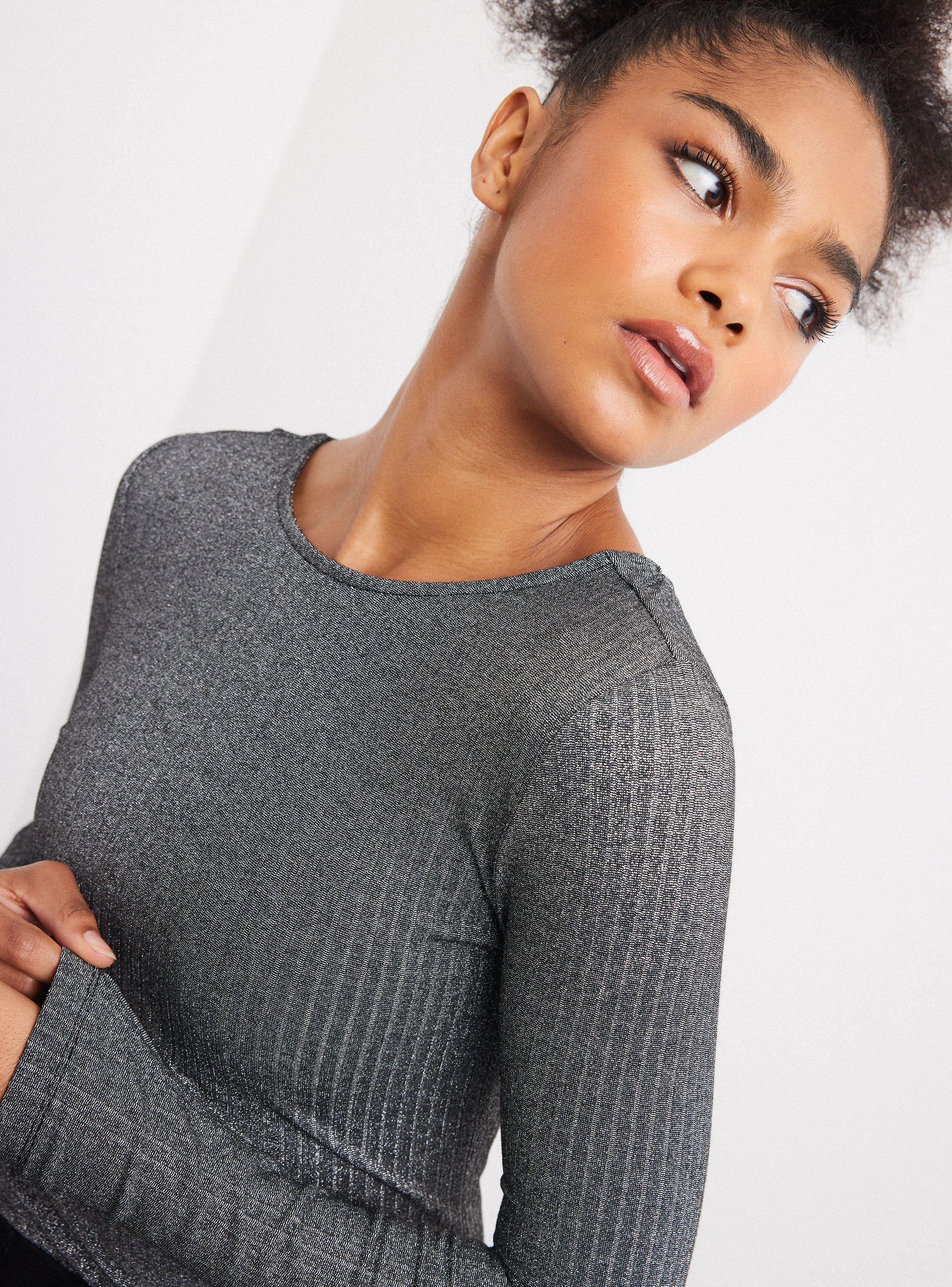 Polera Efecto Lurex Espalda Rebajada-2