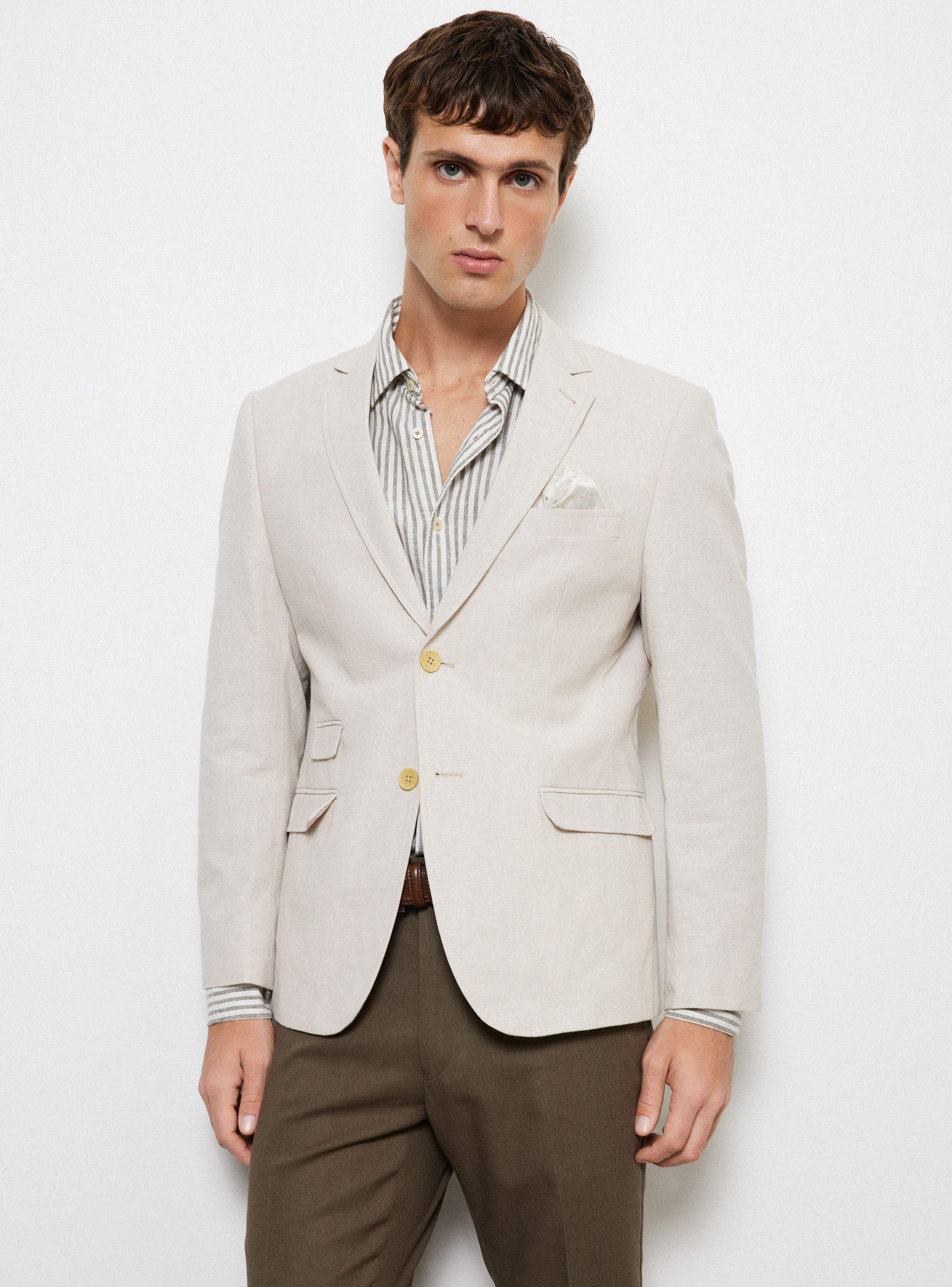 Vestón Slim Fit con Lino de Alaniz
