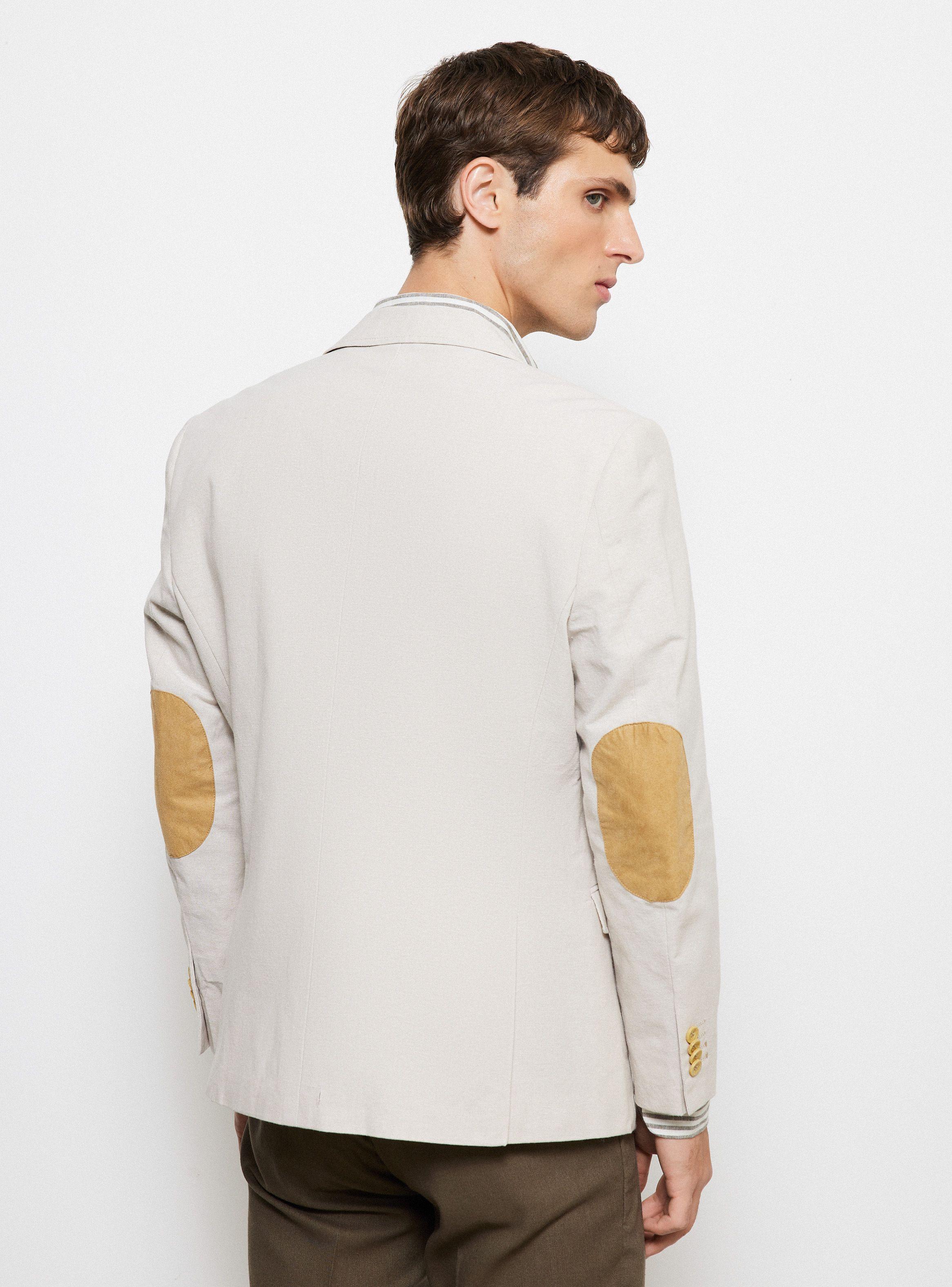 Vestón Slim Fit con Lino de Alaniz