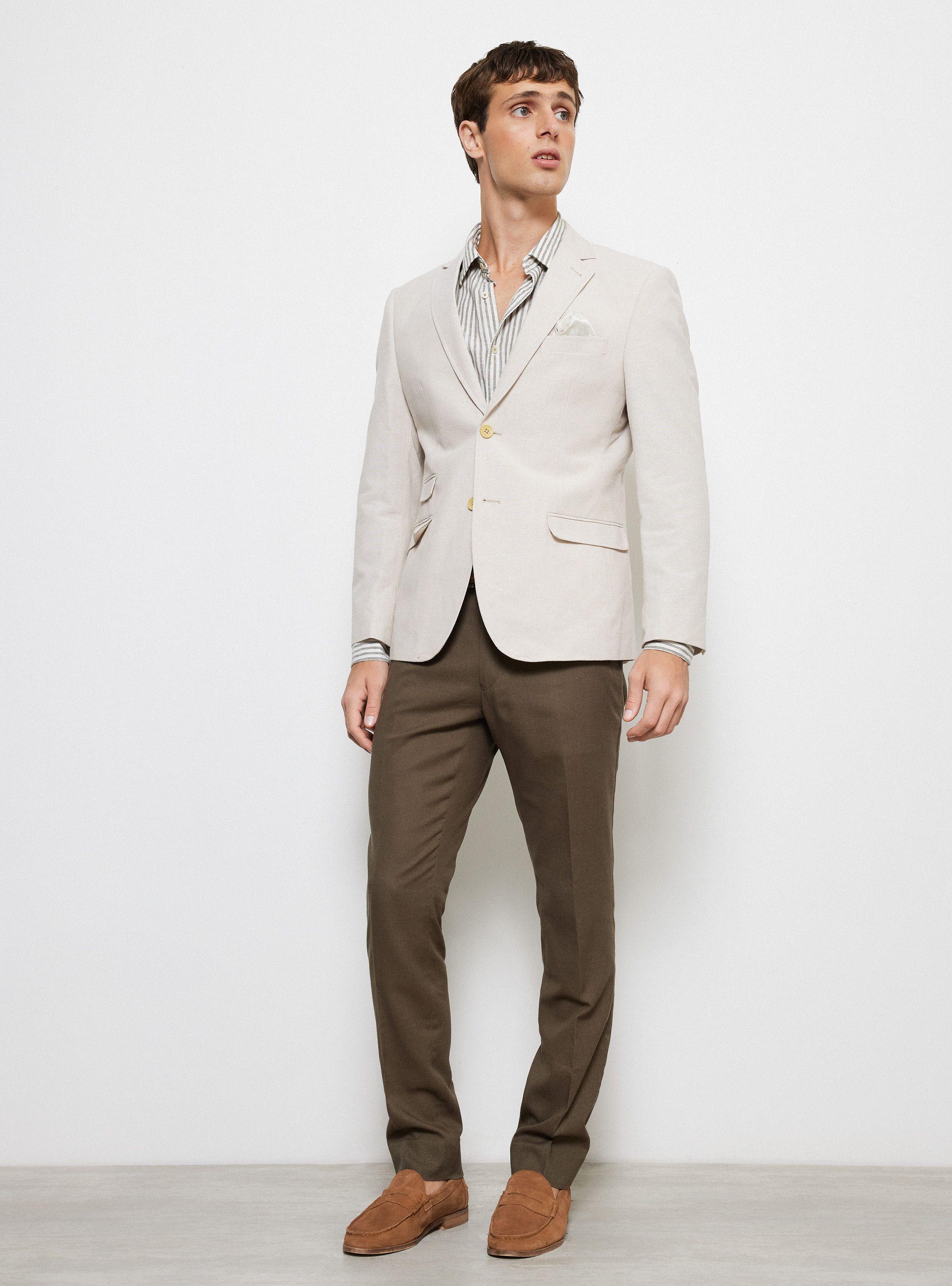 Vestón Slim Fit con Lino de Alaniz