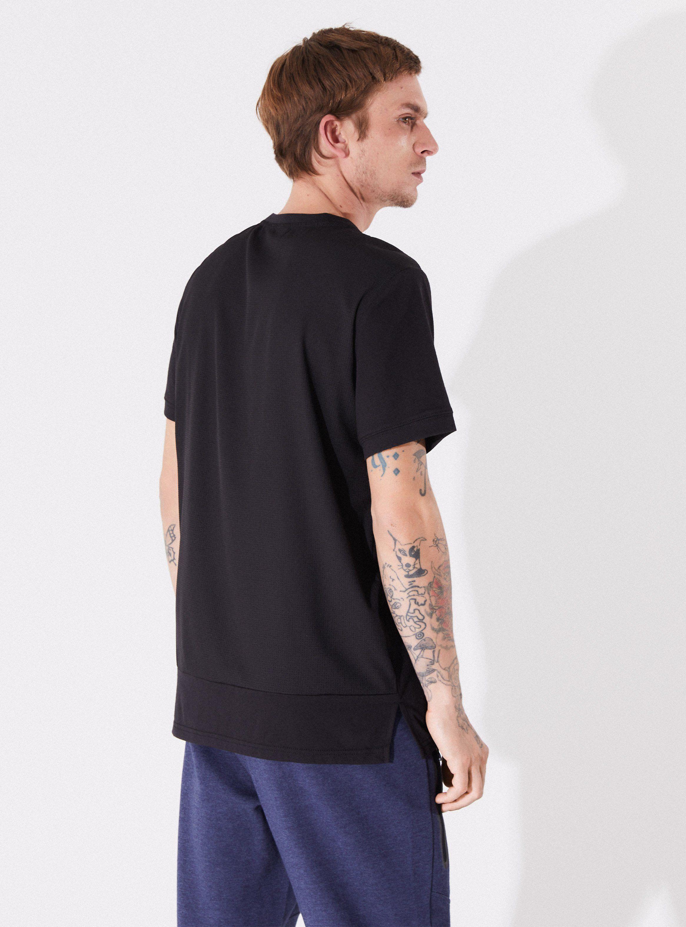 Polera Técnica Diseño Híbrido-1