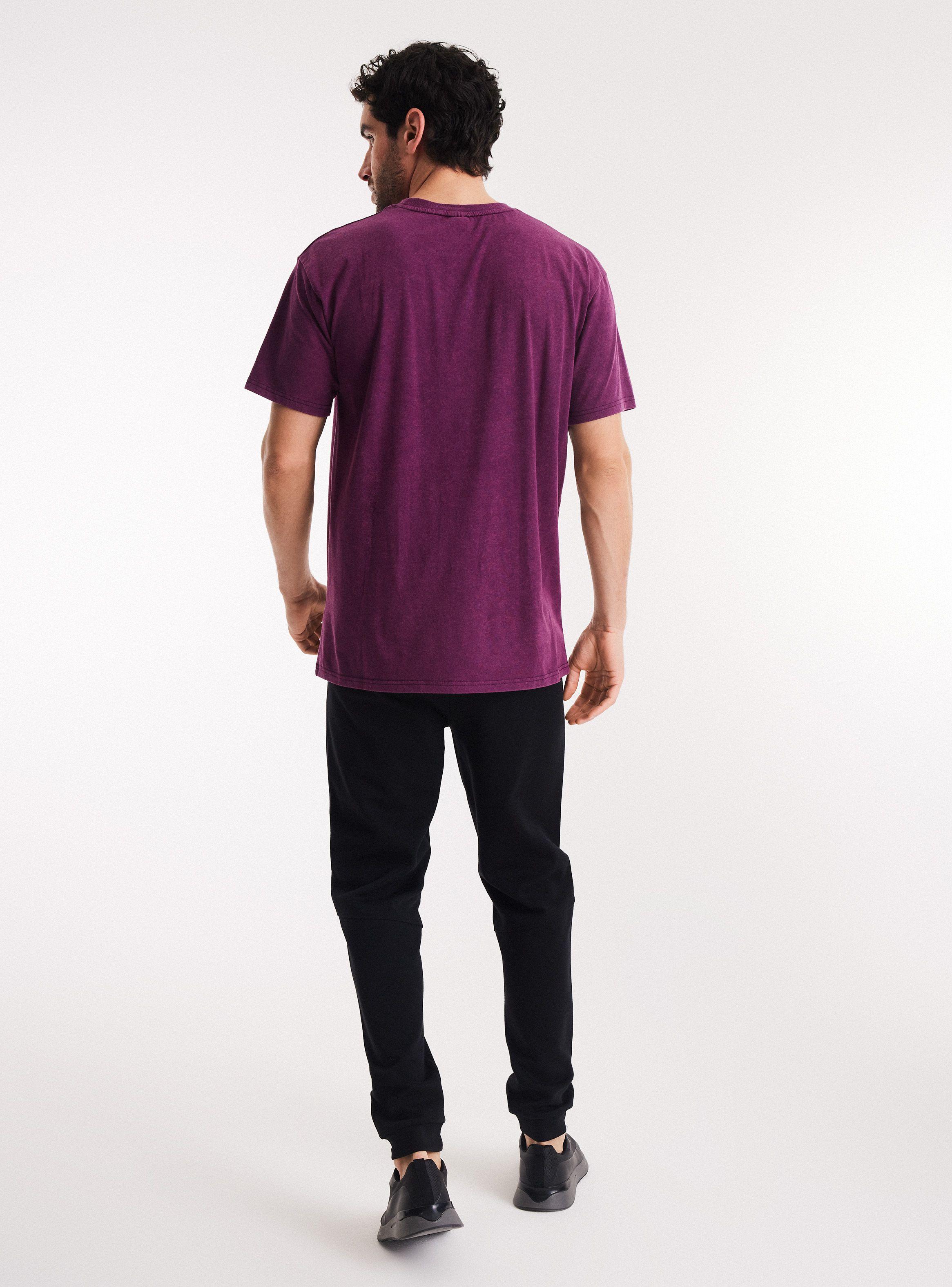 Polera Estampado en Pecho Acid Wash-5