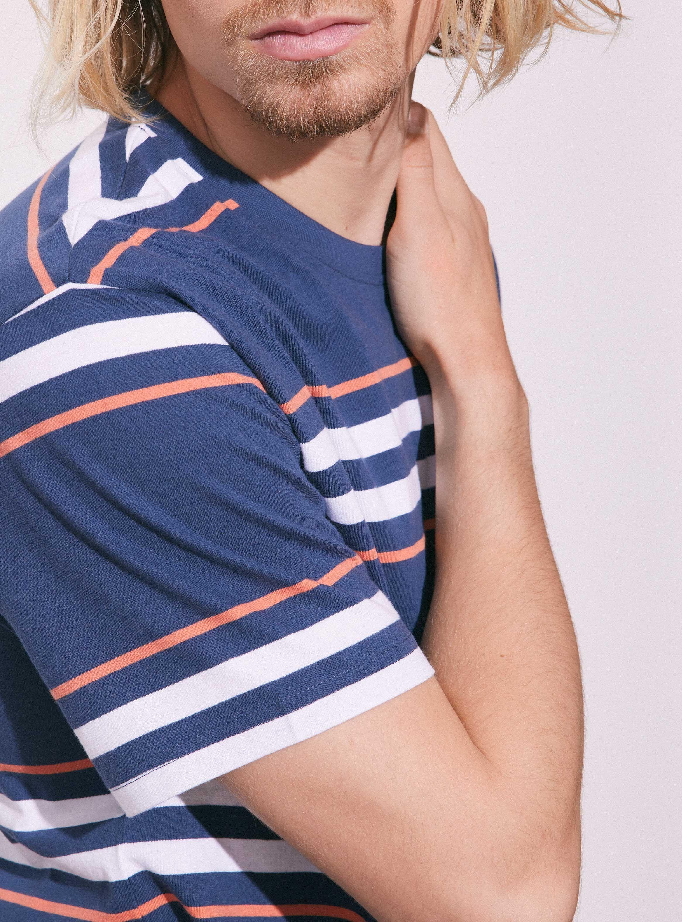 Polera Lineas Bolsillo-3